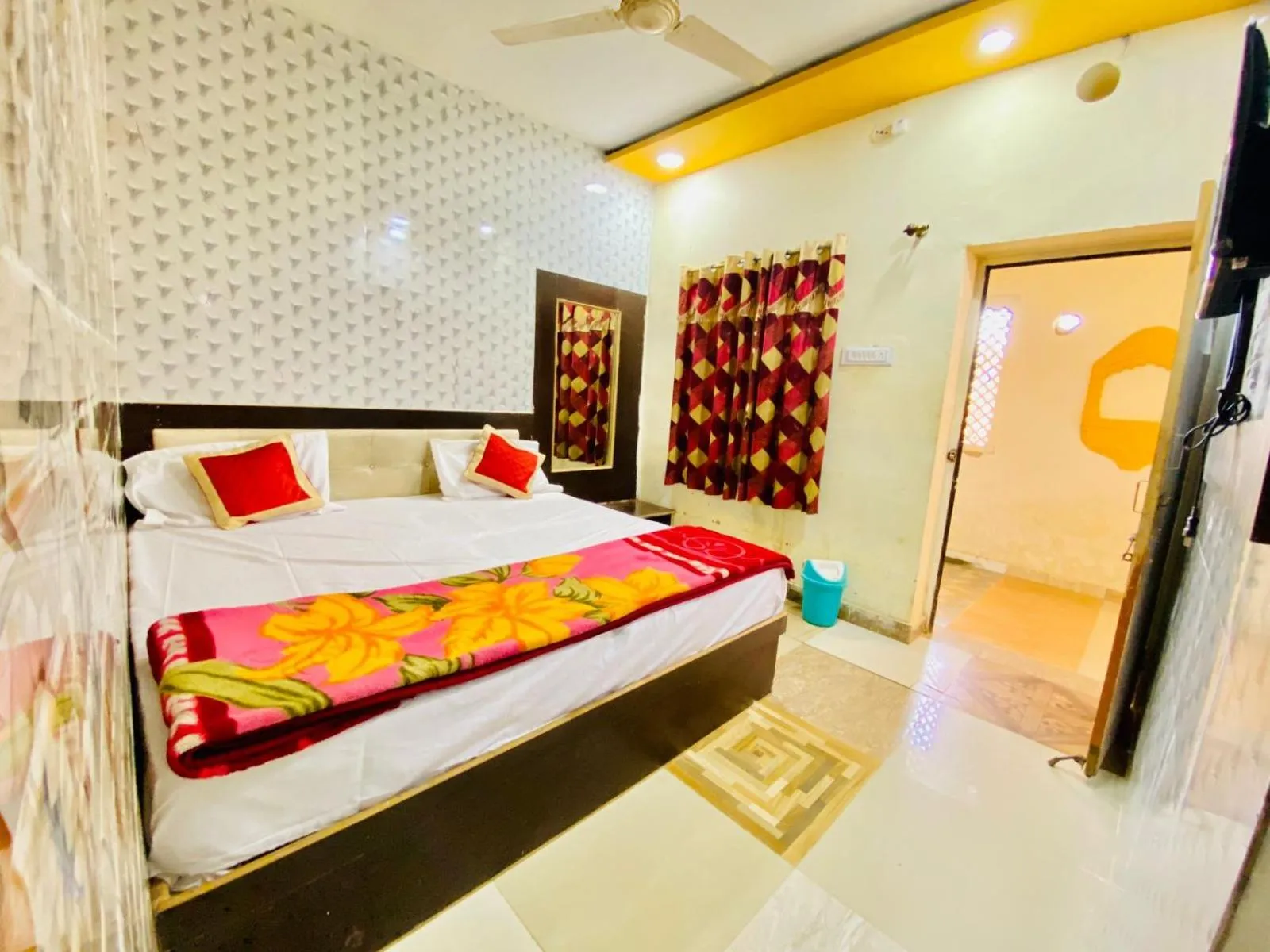Bed in Ajaypal Garh Resort Near Pushkar and Ajmer