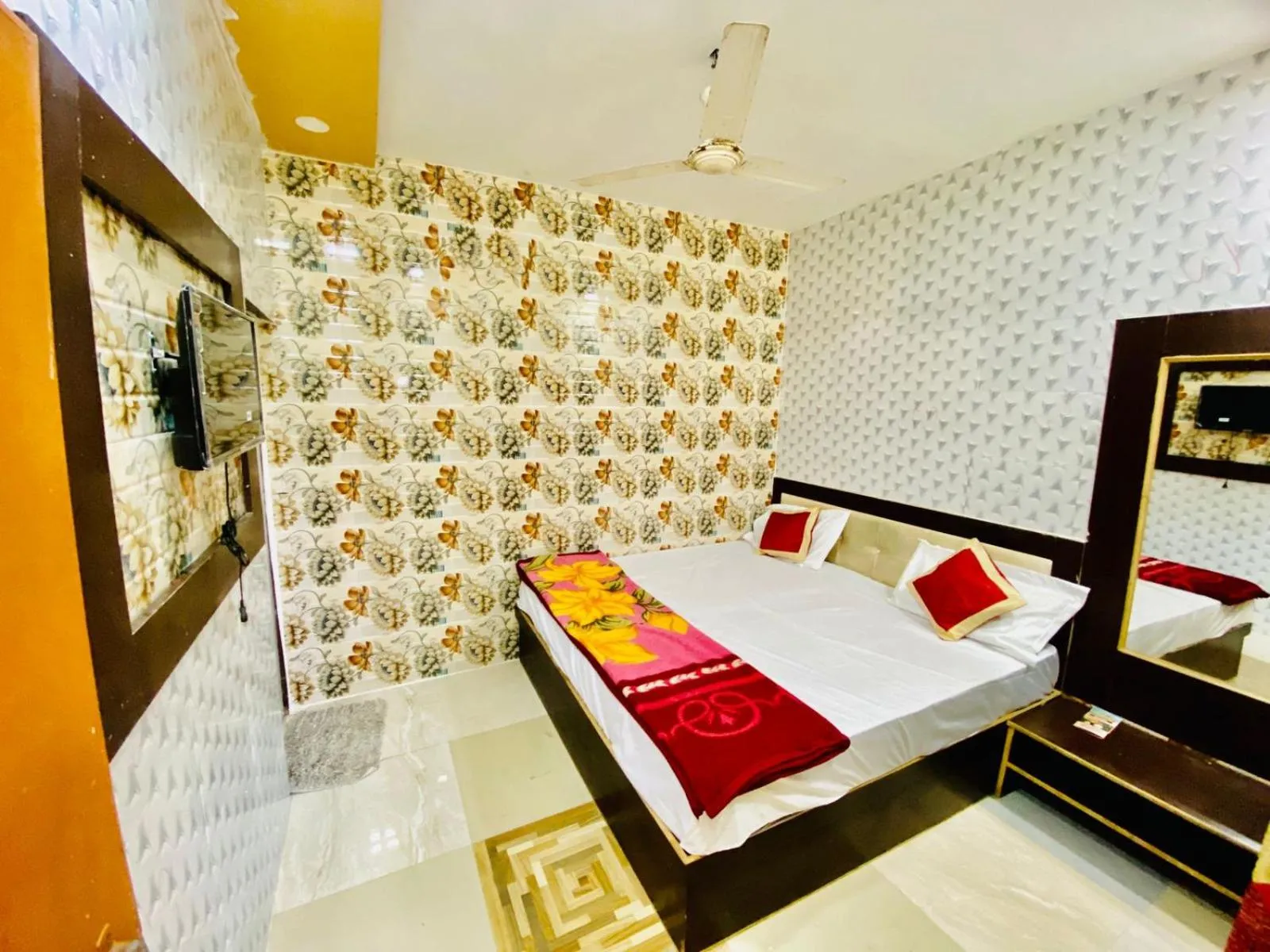 Bed in Ajaypal Garh Resort Near Pushkar and Ajmer
