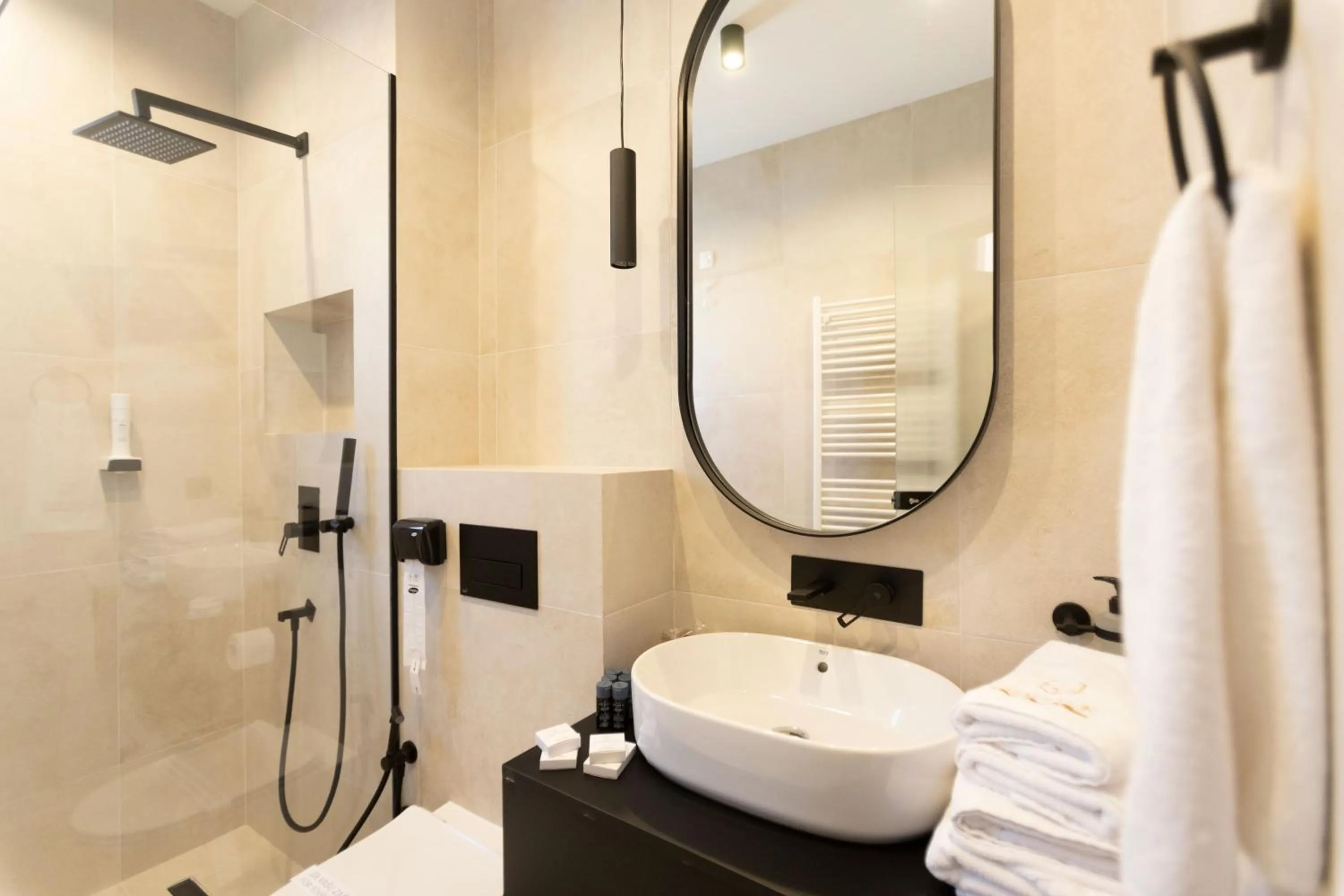 Shower in Hotel Adriale