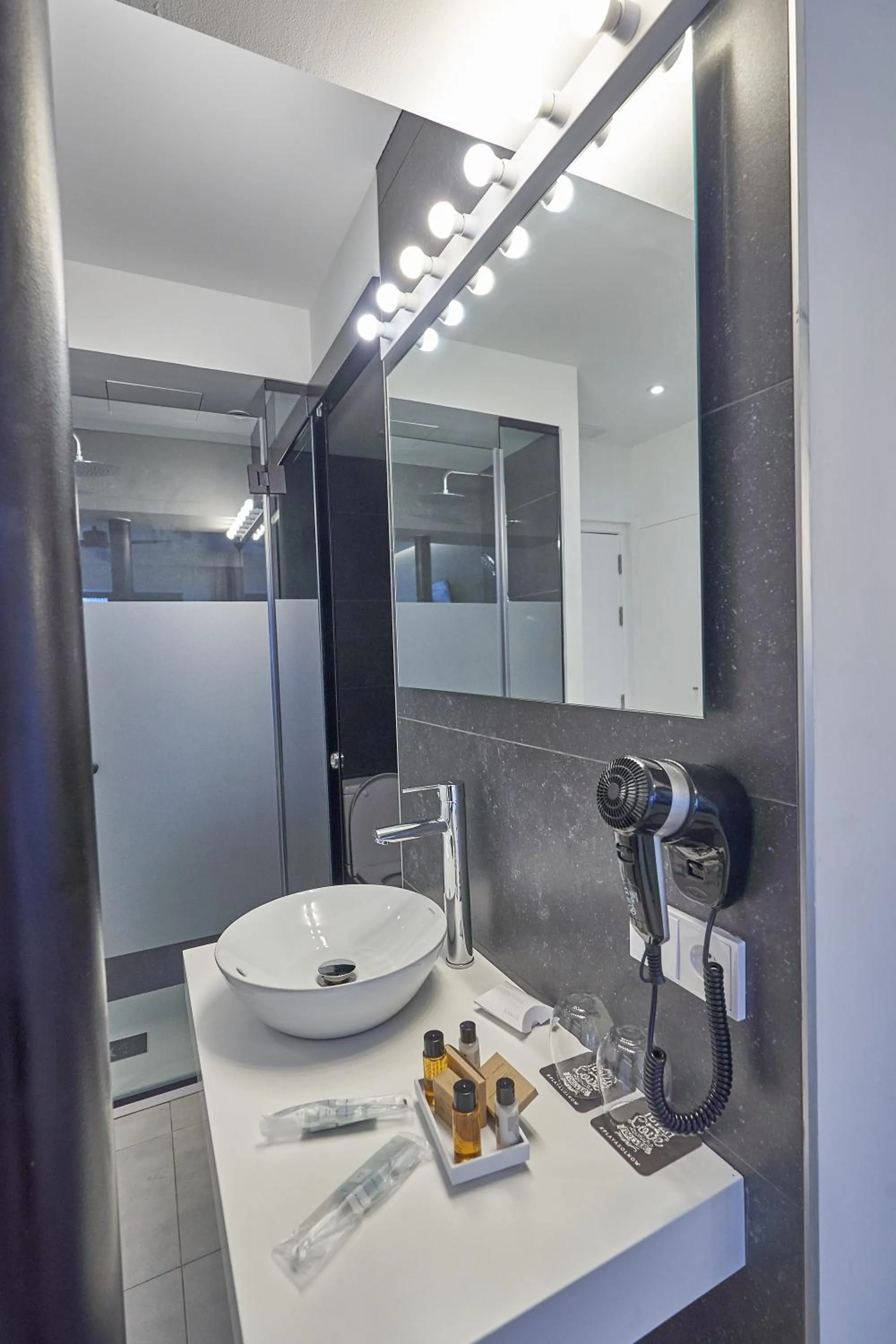 Bathroom in Hotel Vibra Mare Nostrum