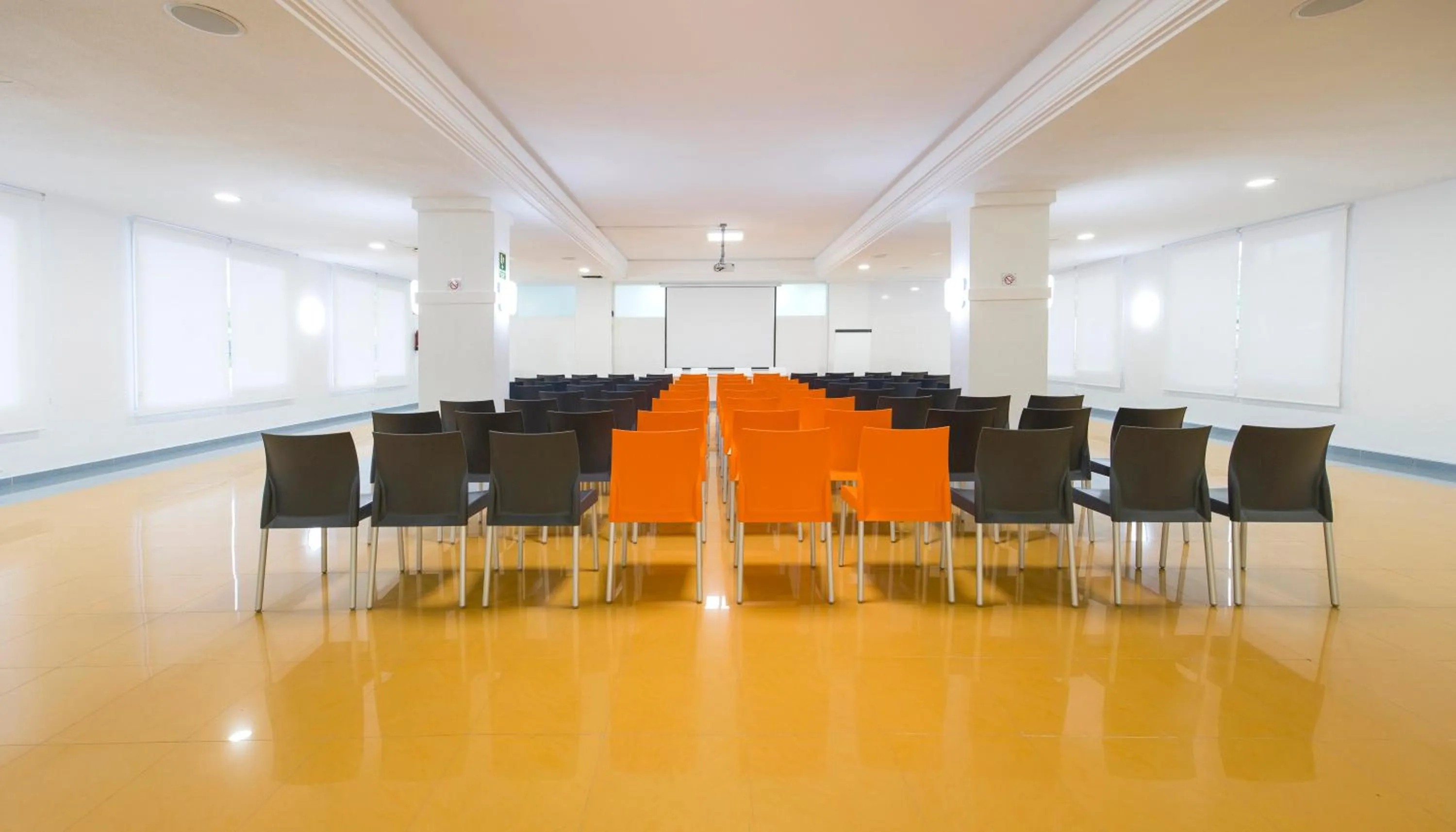 Meeting/conference room in Hotel Vibra Mare Nostrum