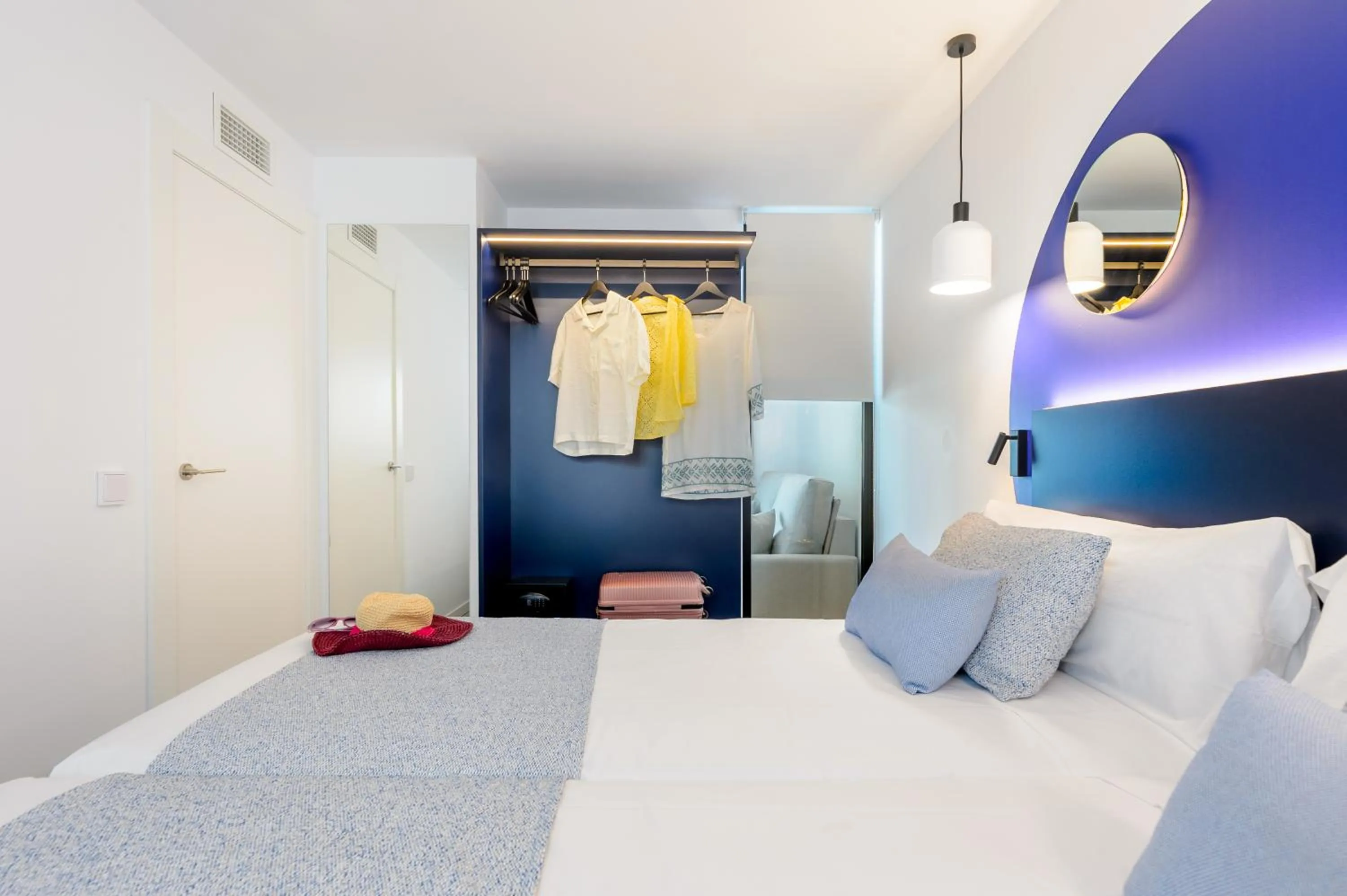 Bedroom, Bed in Apartamentos Vibra Jabeque Blue - Adults only -New Opening 2025