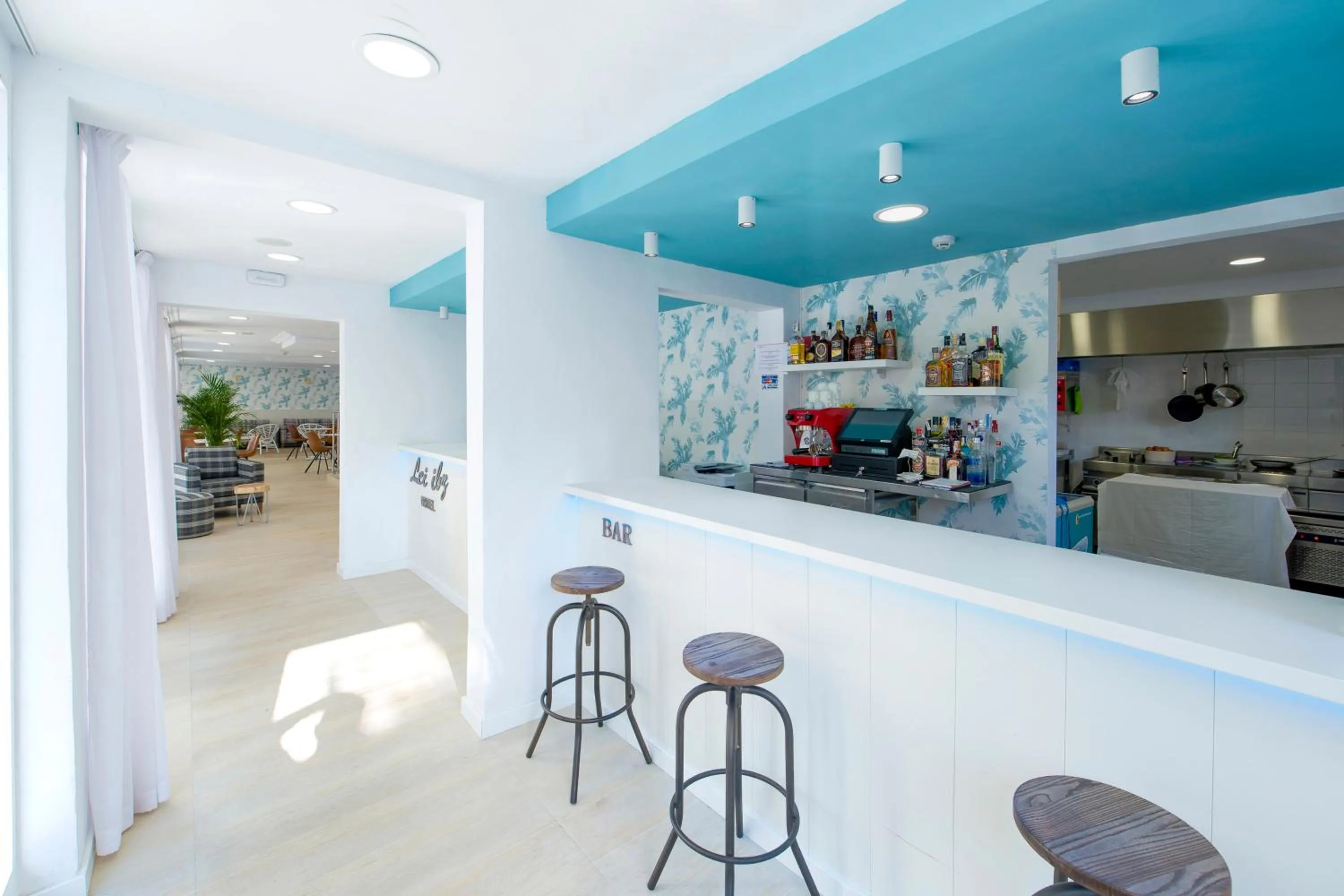 Lounge or bar in Hotel Vibra Lei Ibiza - Adults only