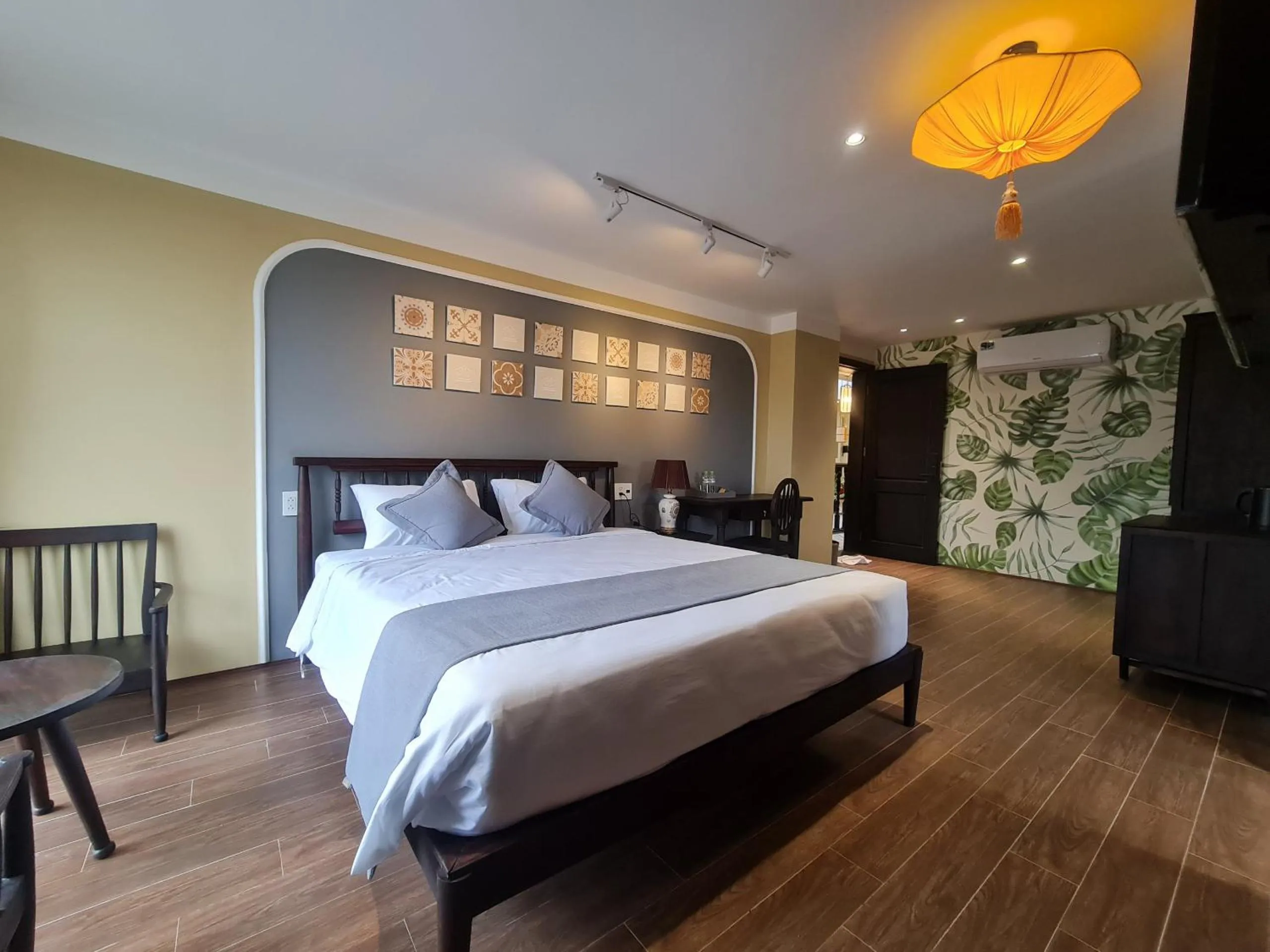 Bed in Hoianan Boutique Hotel