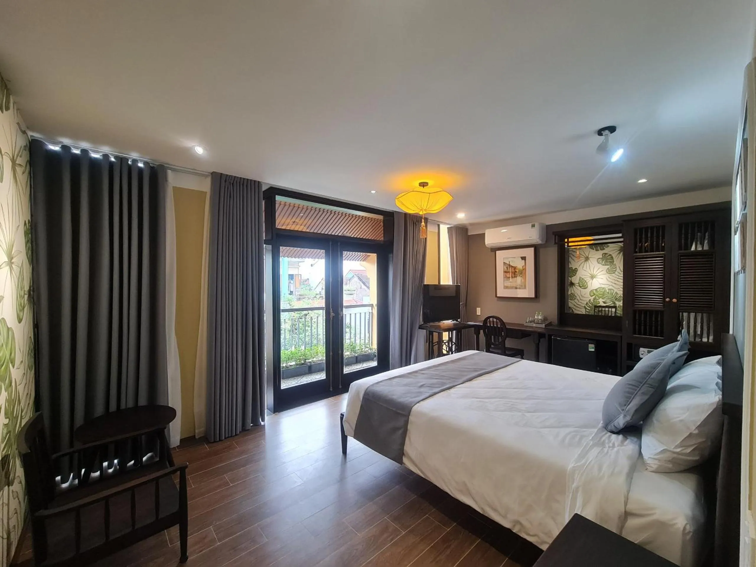 Bed in Hoianan Boutique Hotel