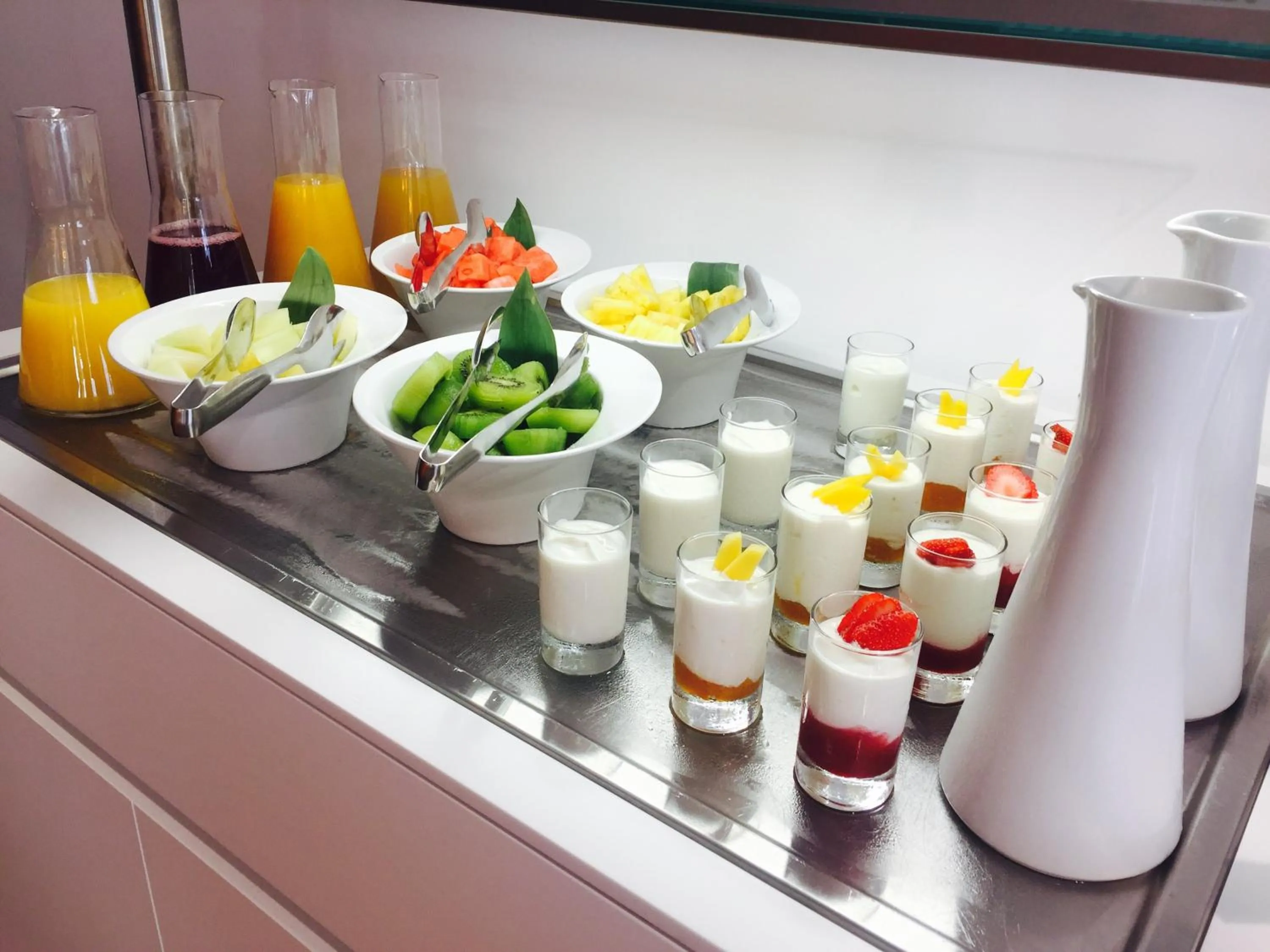 Buffet breakfast in Ibiza Sun Apartments