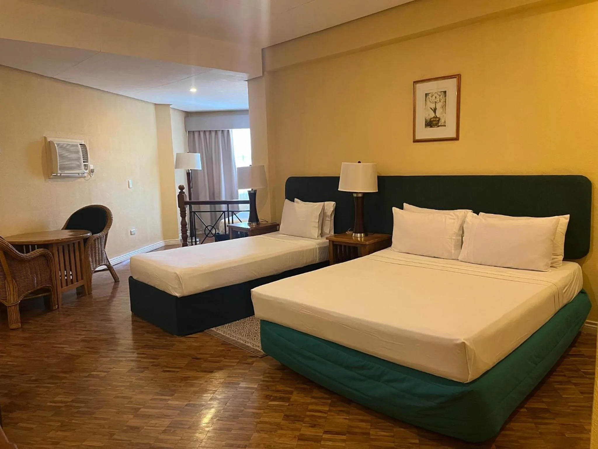 Bedroom, Bed in Coco Grande Hotel