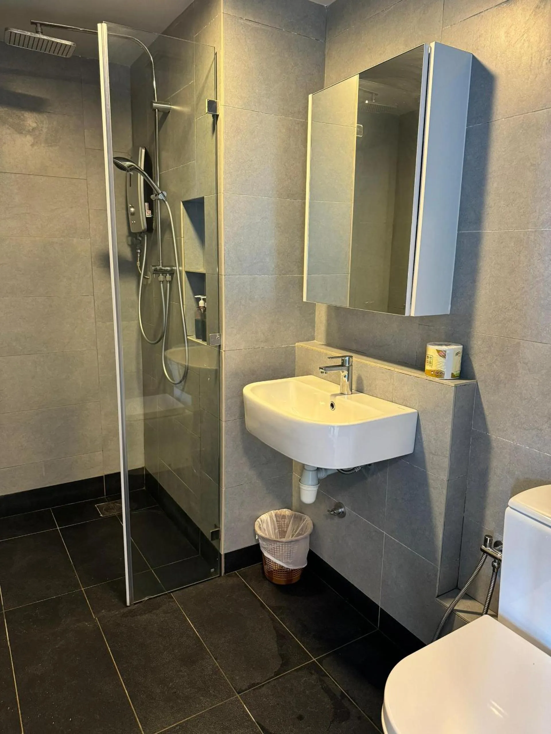 TF Sunset Ocean View Homestay - Jesselton Quay