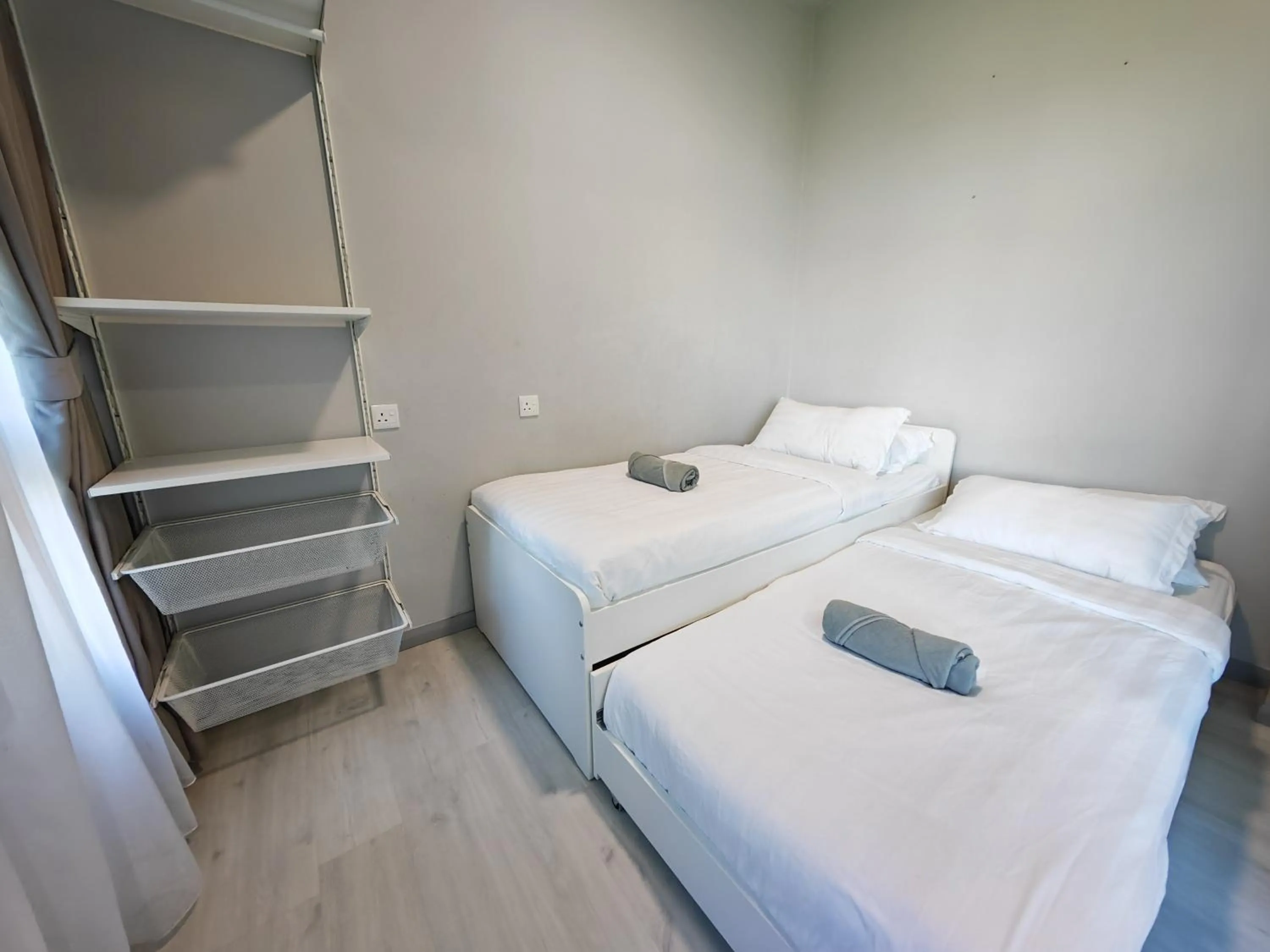 Bed in Luca Suites - Jesselton Quay