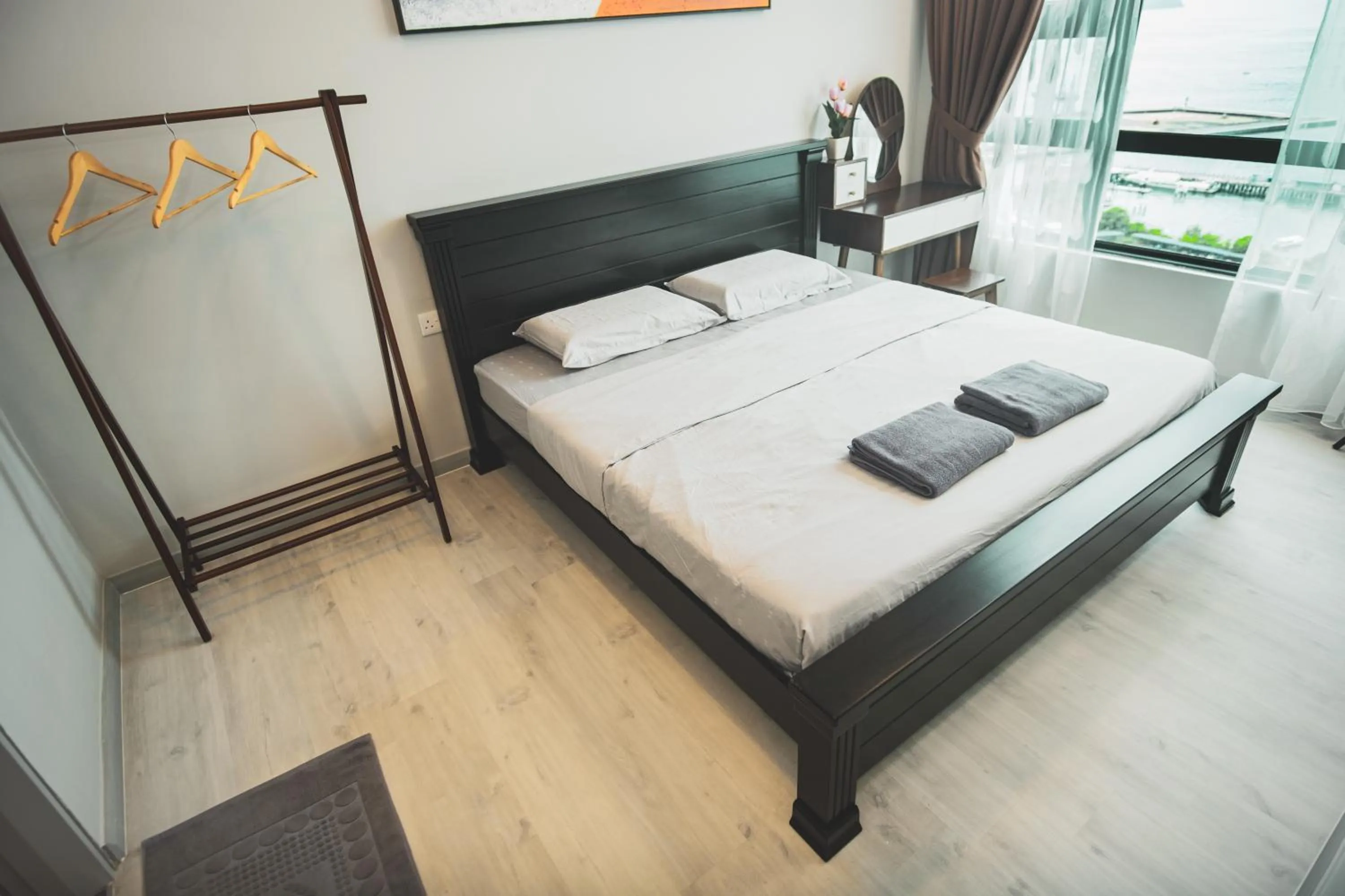 Bed in TF Sunset Ocean View Homestay - Jesselton Quay