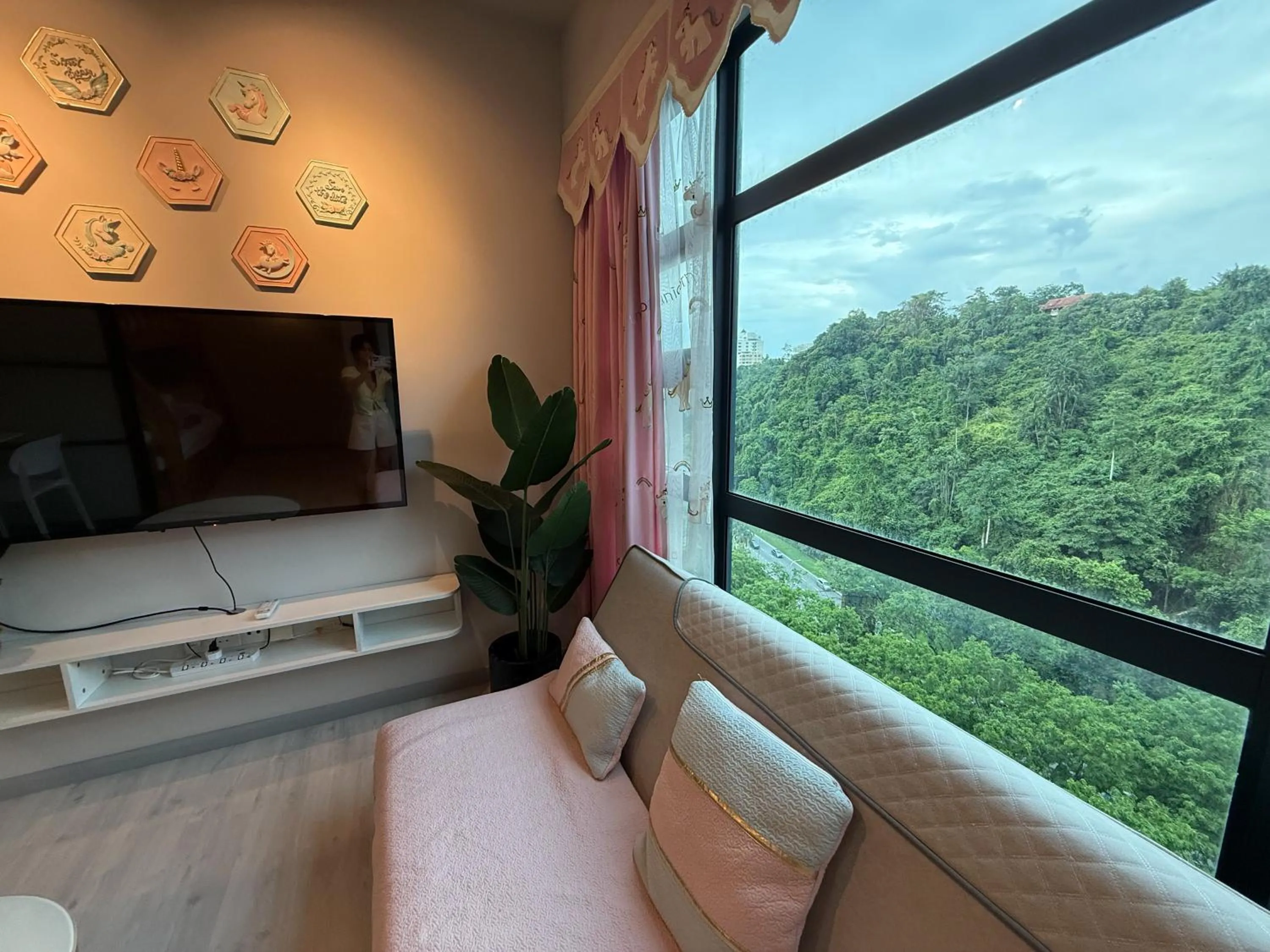 TF Sunset Ocean View Homestay - Jesselton Quay