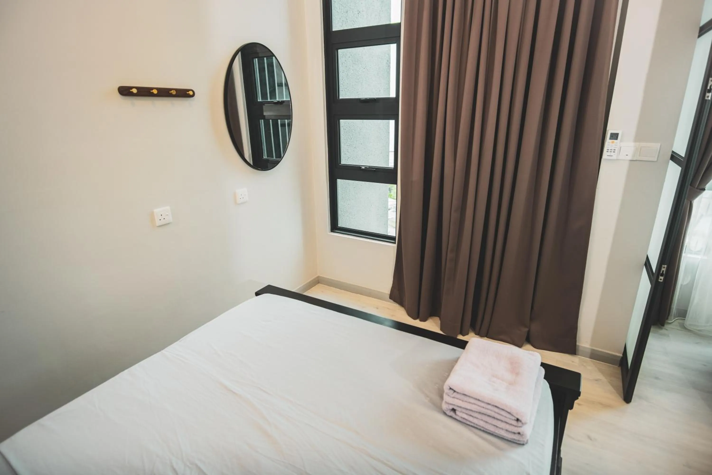 Bed in TF Sunset Ocean View Homestay - Jesselton Quay