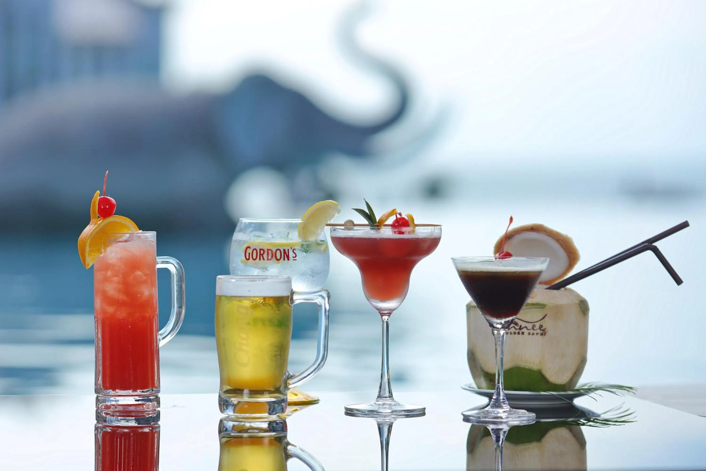 Drinks in Vannee Golden Sands Beachfront Resort