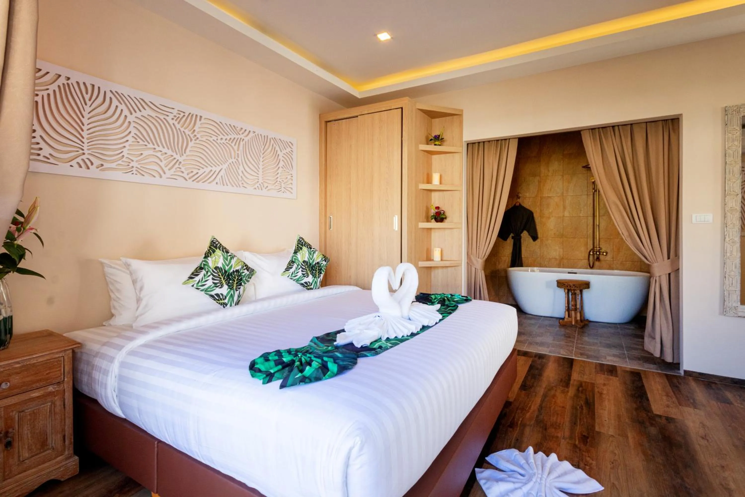 Bed in Vannee Golden Sands Beachfront Resort