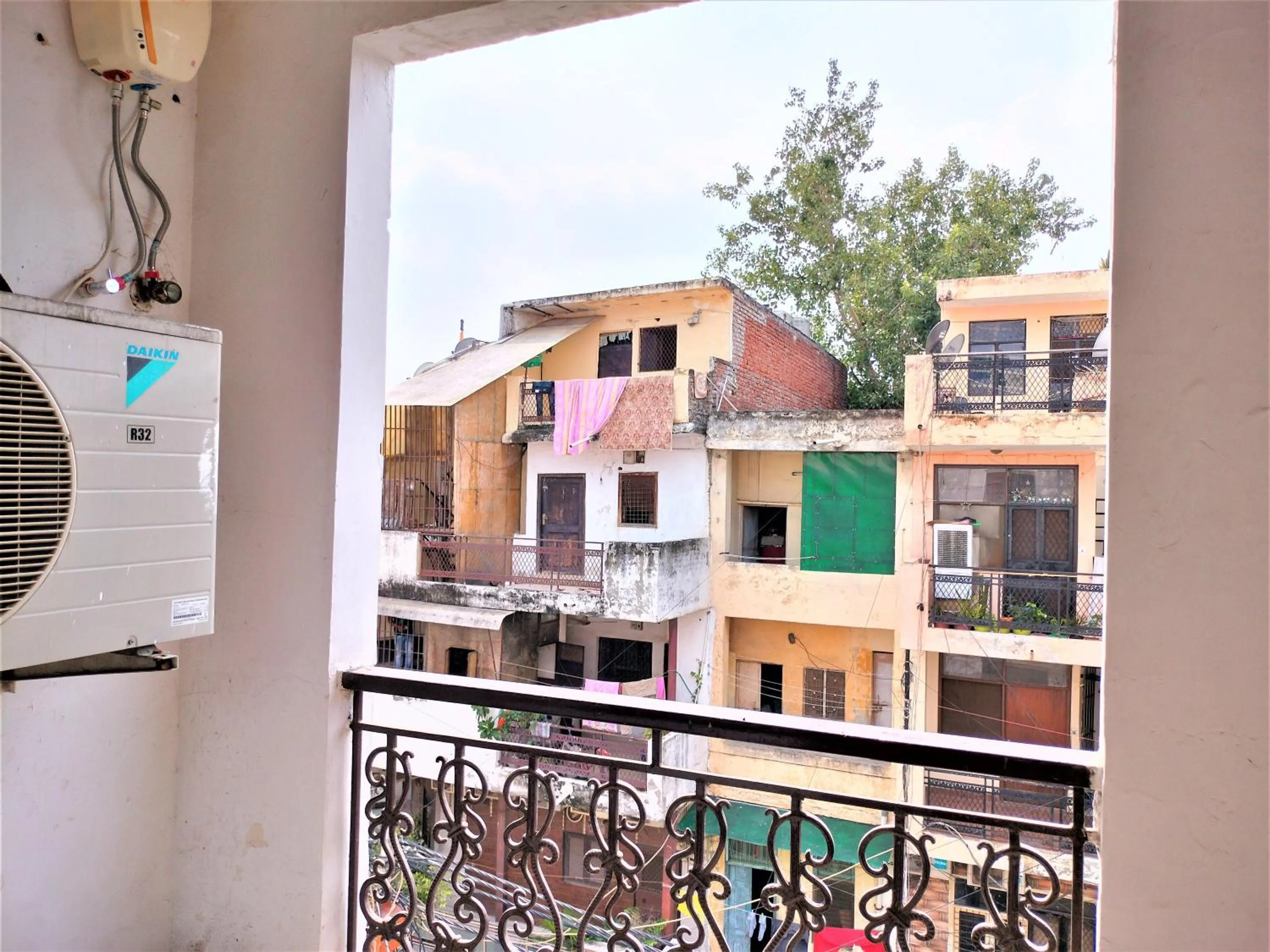 Balcony/Terrace in Hotel White Palace,Nizamuddin Railway Station