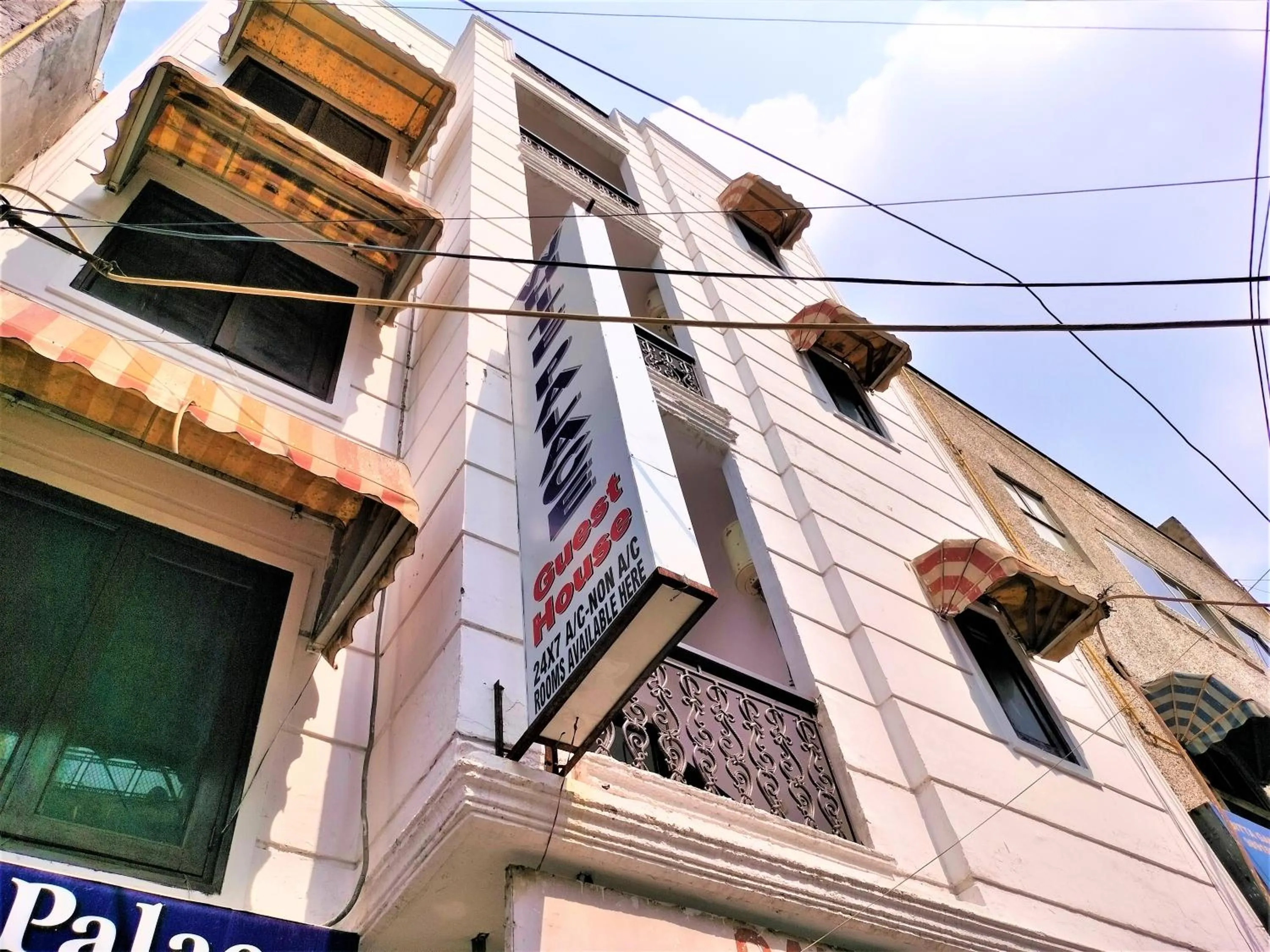 Property building in Hotel White Palace,Nizamuddin Railway Station