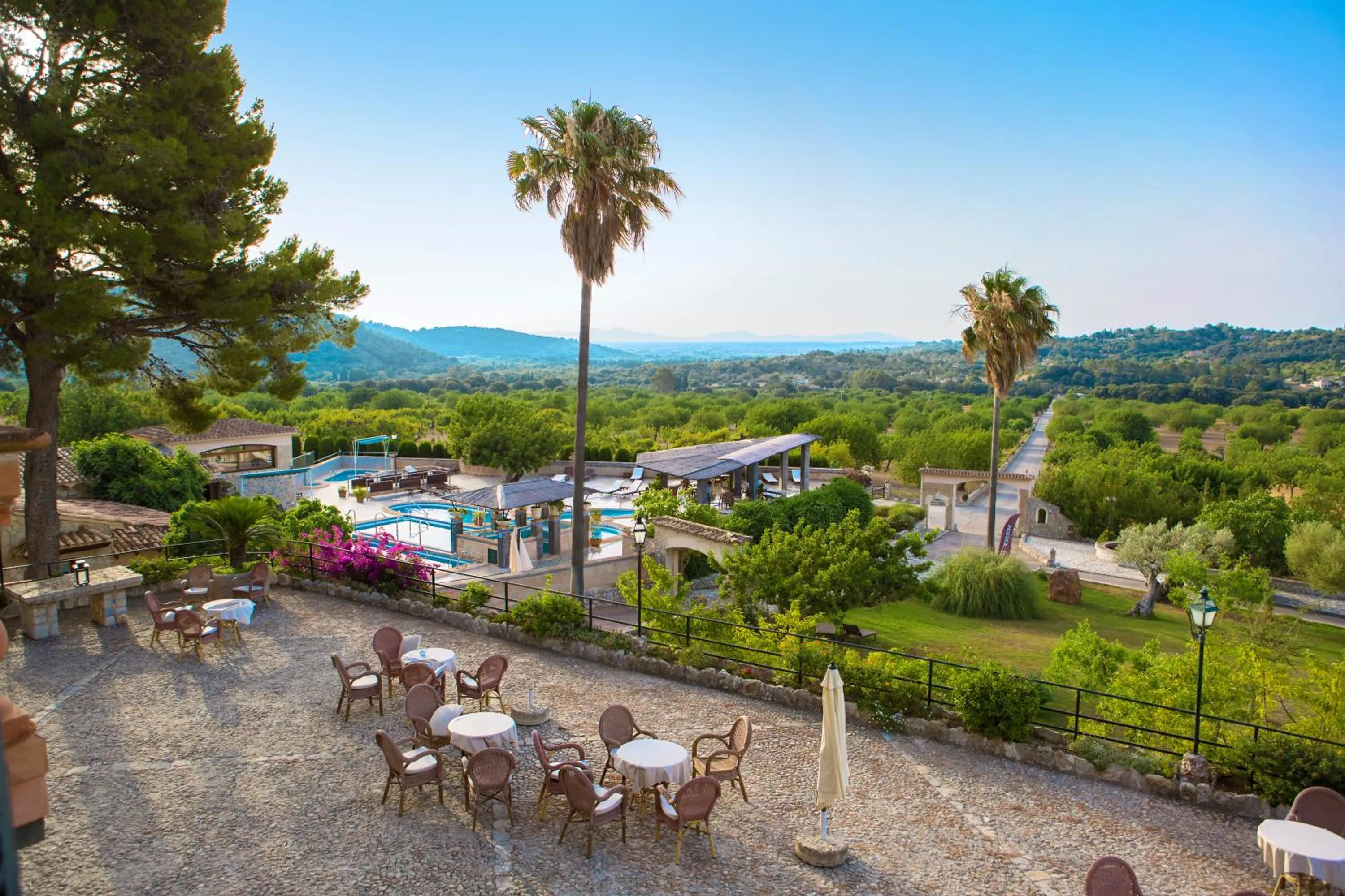 Garden in Monnaber Nou Finca Hotel & Spa