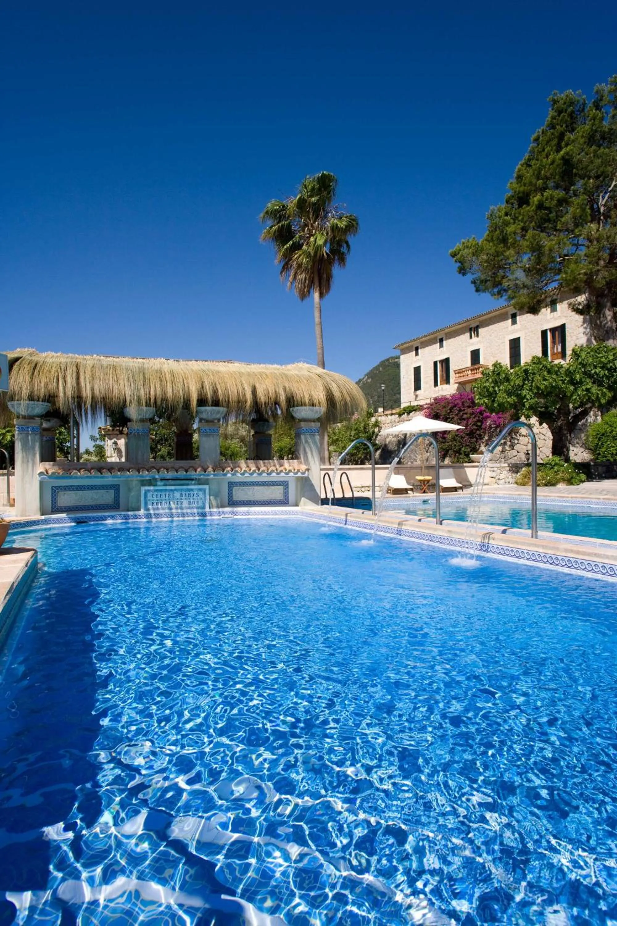 Swimming pool in Monnaber Nou Finca Hotel & Spa
