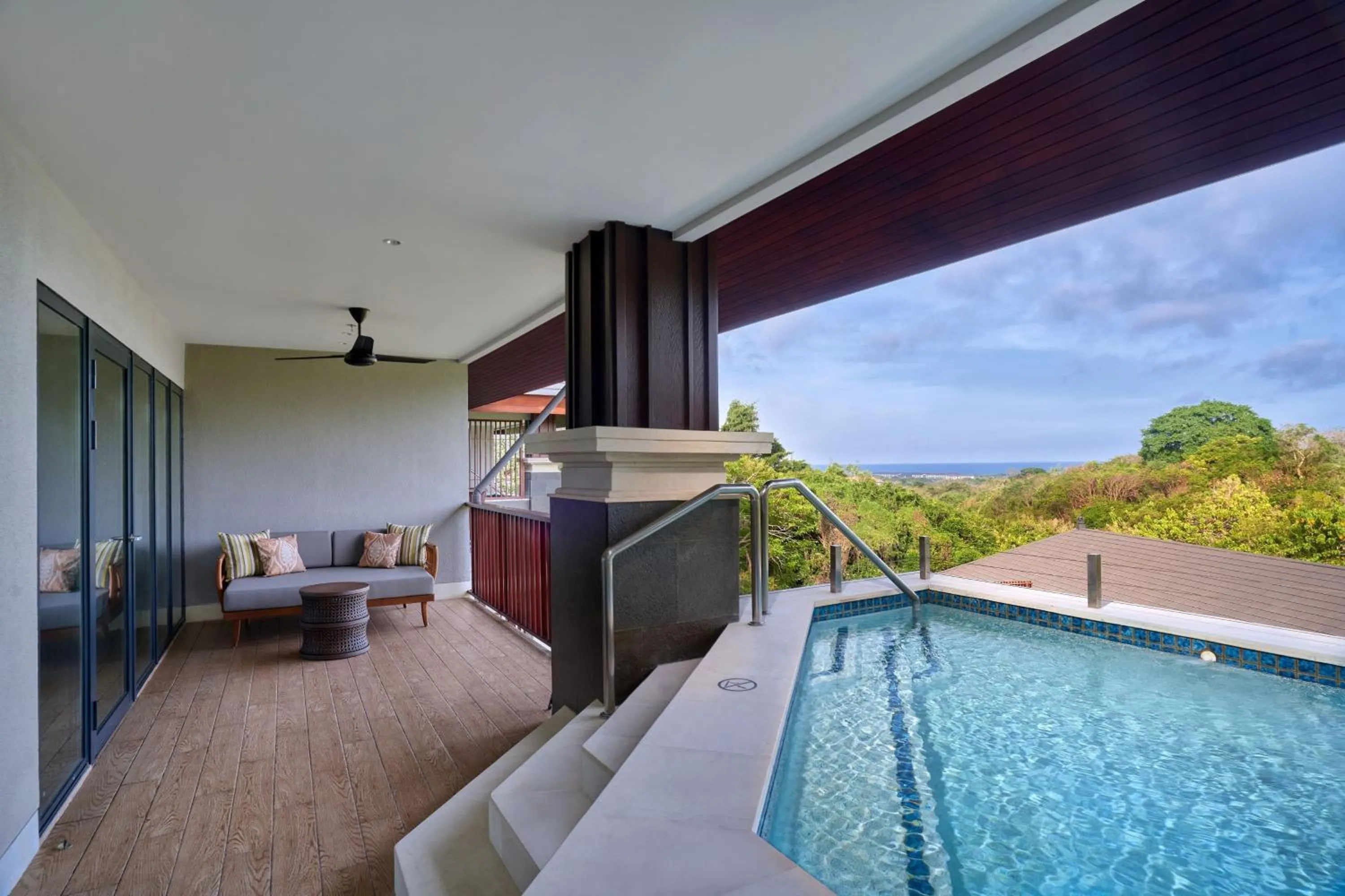 Swimming pool in Marriott's Bali Nusa Dua Terrace