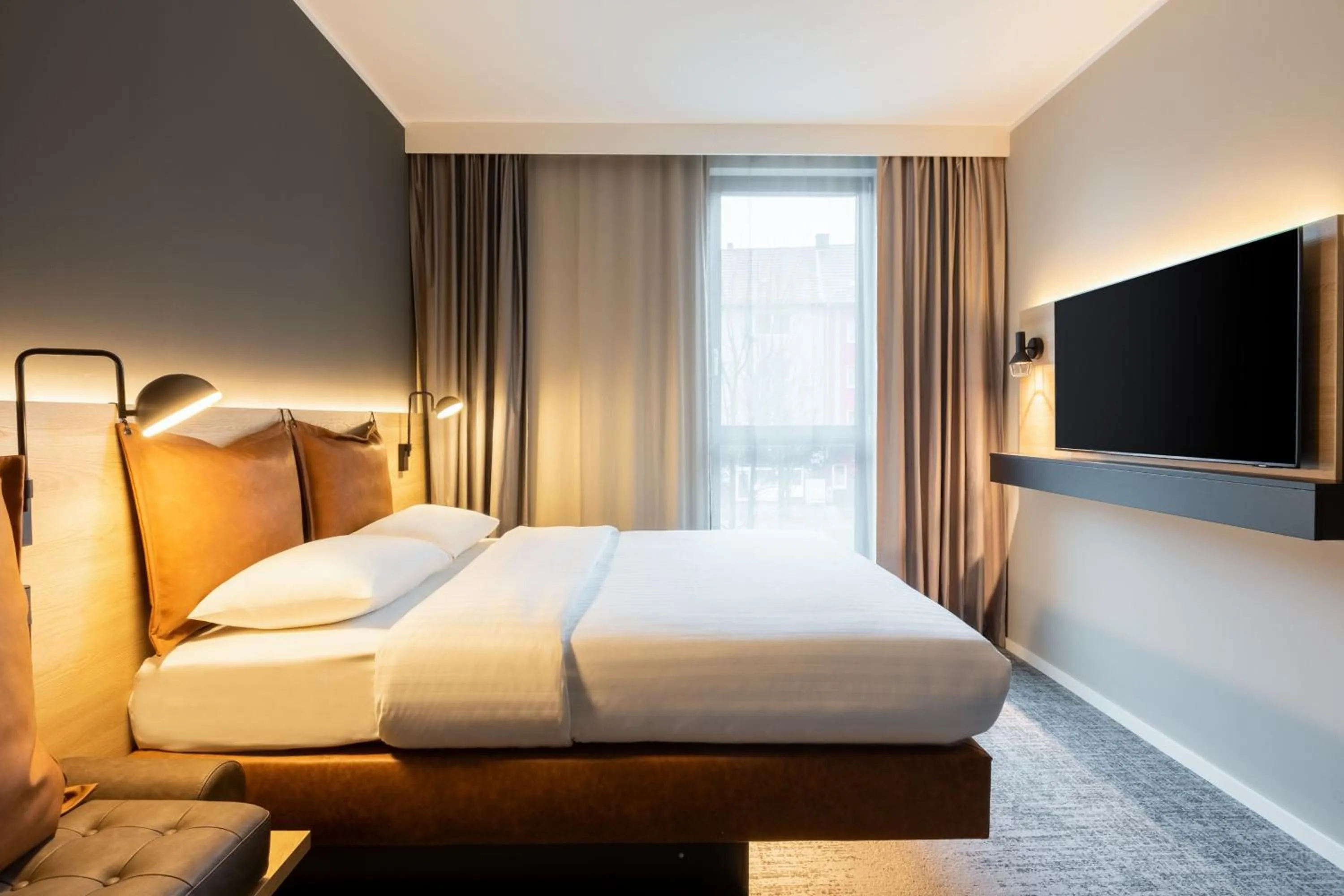 Photo of the whole room, Bed in Moxy Dortmund City