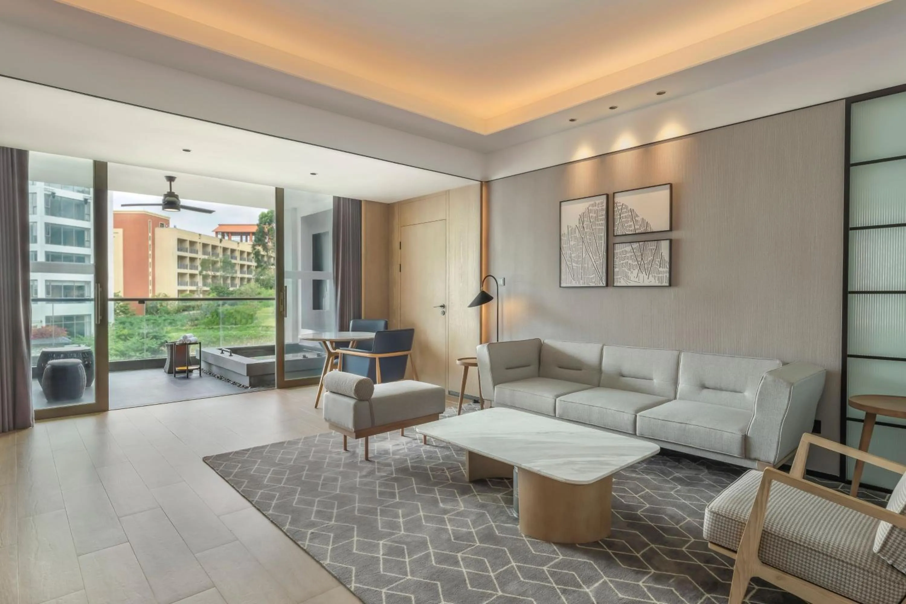 Photo of the whole room in Sheraton Maoming Hot Spring Resort