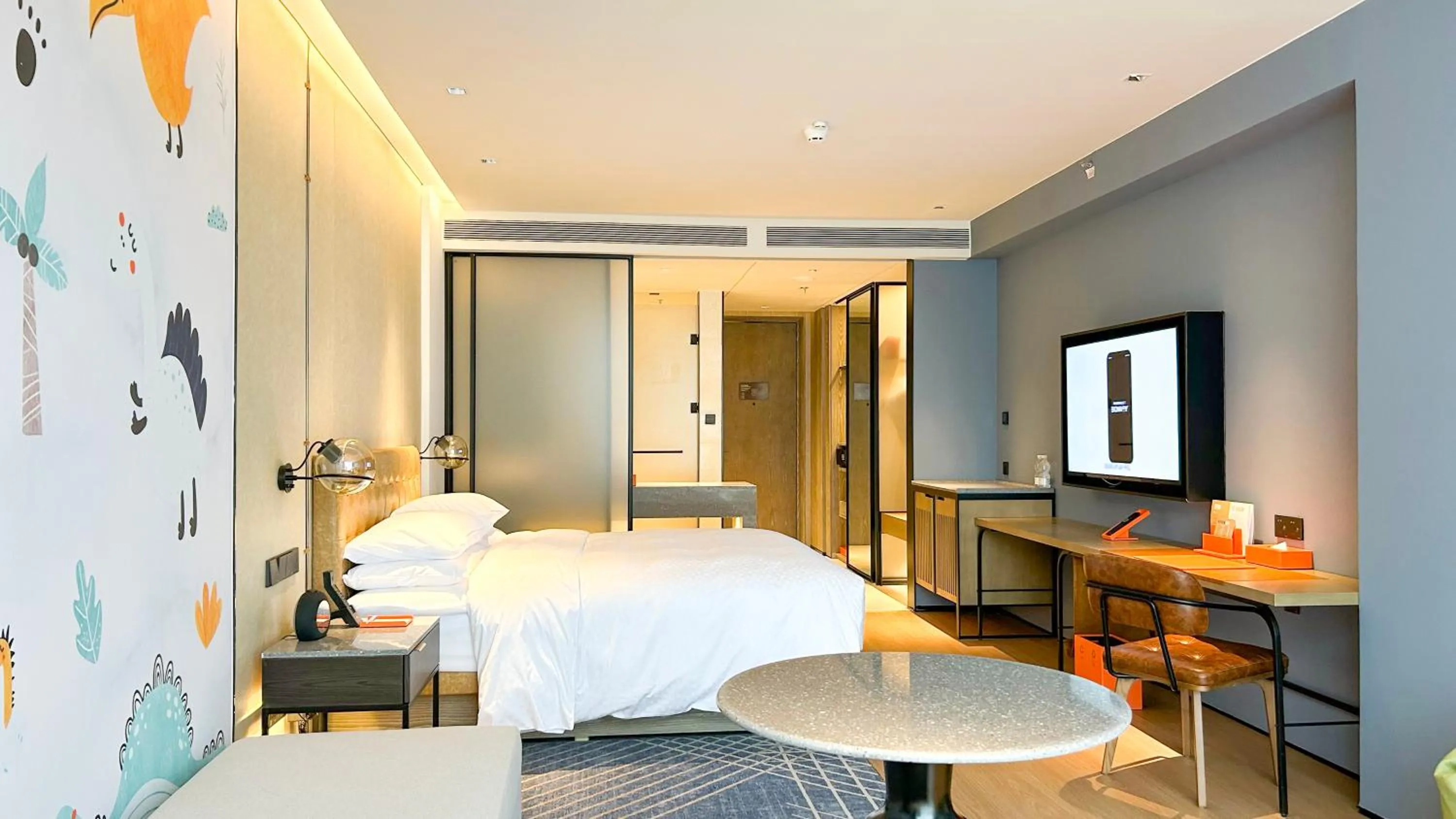 Property building, Bed in Four Points by Sheraton Chongqing, Yongchuan