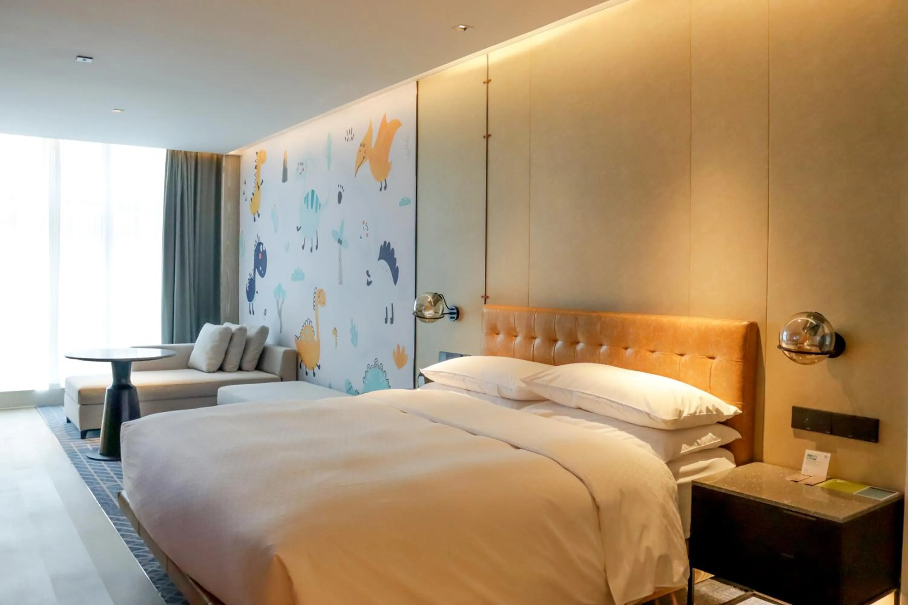 Property building, Bed in Four Points by Sheraton Chongqing, Yongchuan