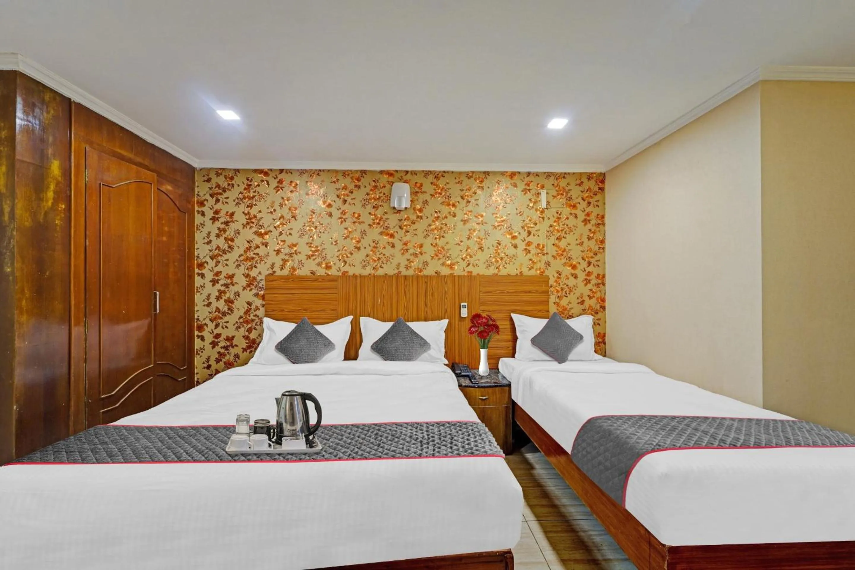 Bedroom, Bed in Collection O Pride Hospitality US Consulate