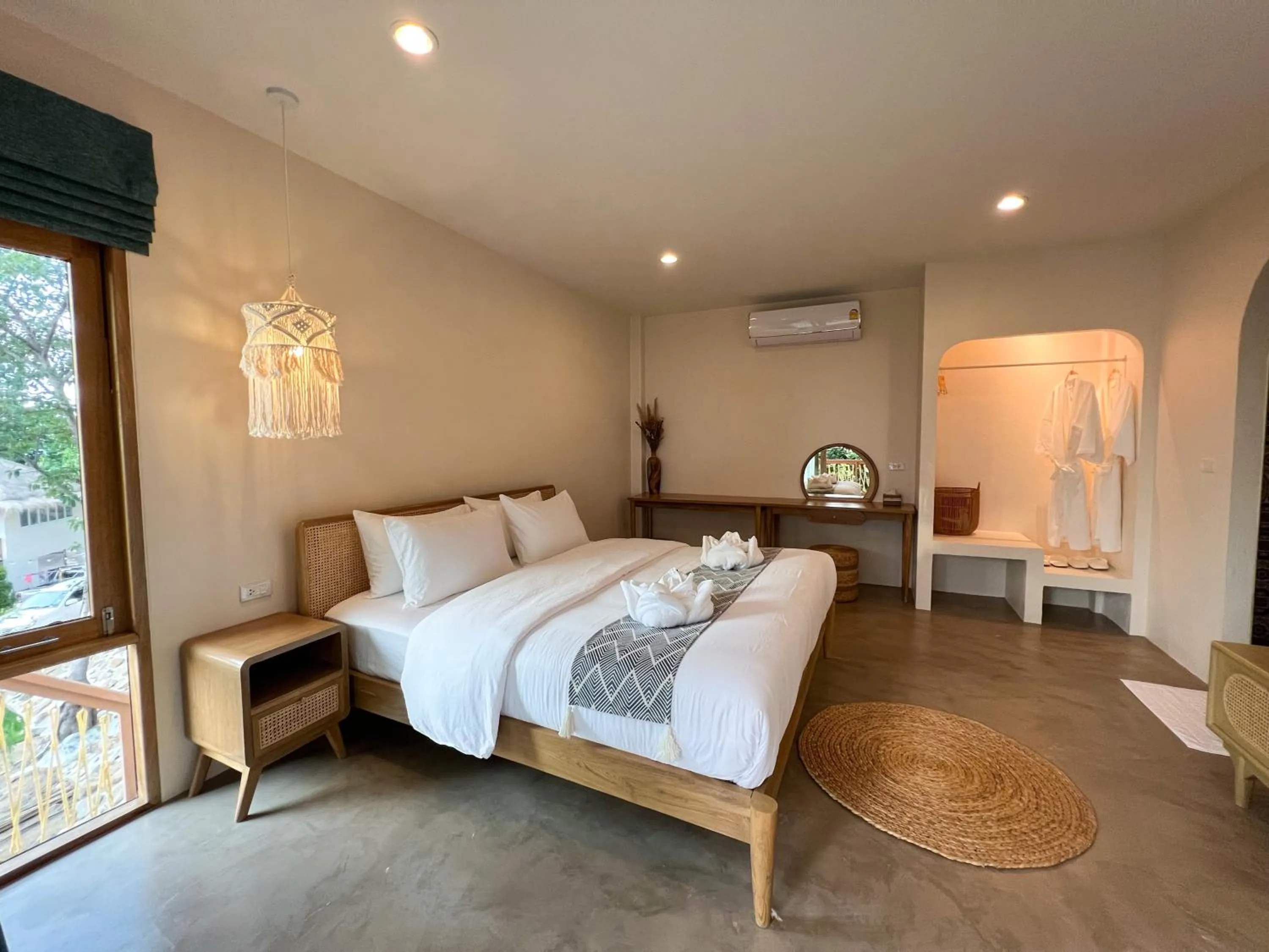 Bed in Siam Cookies Cottage