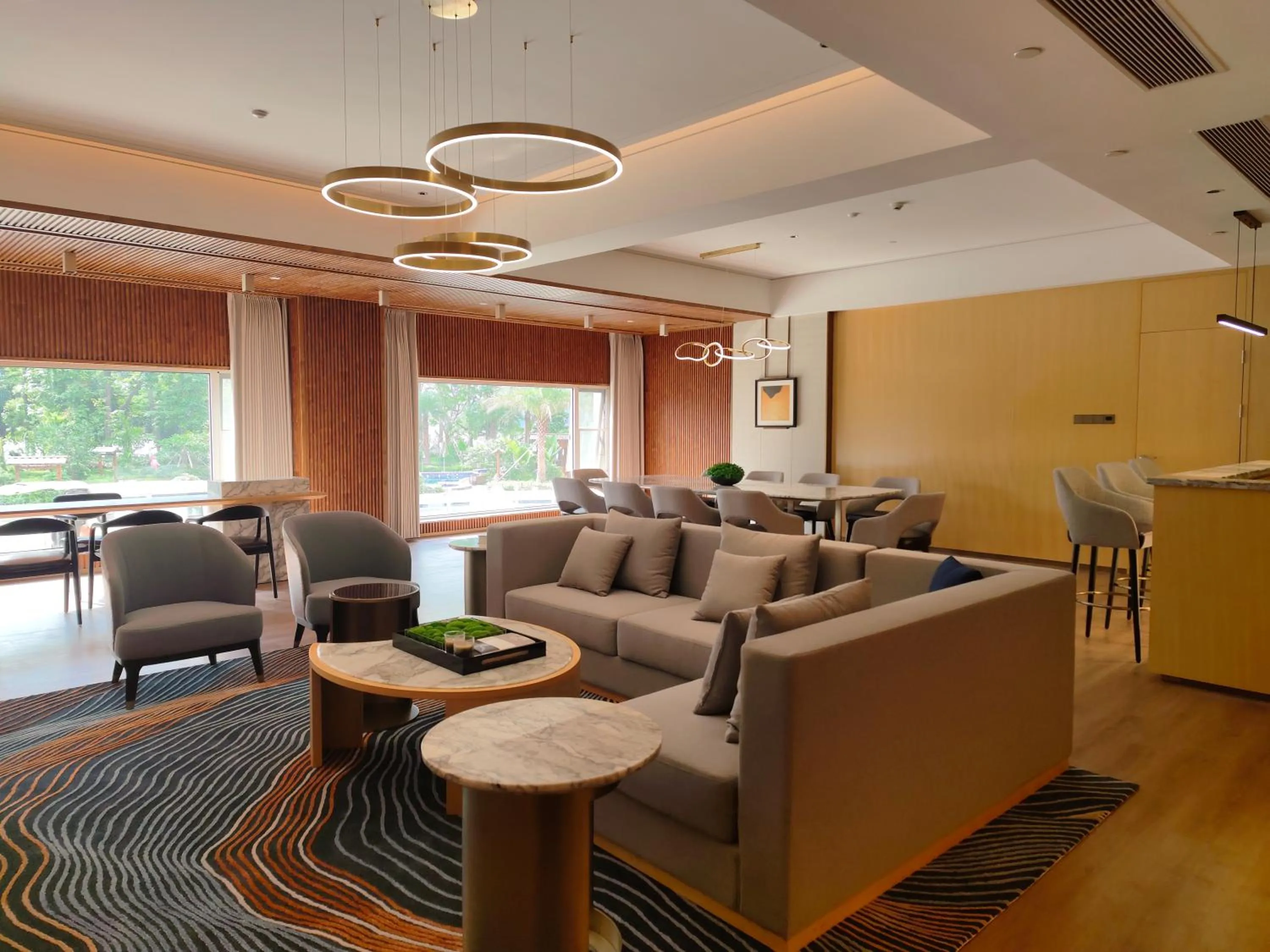 Seating area in Wyndham Grand Zhaoqing Downtown