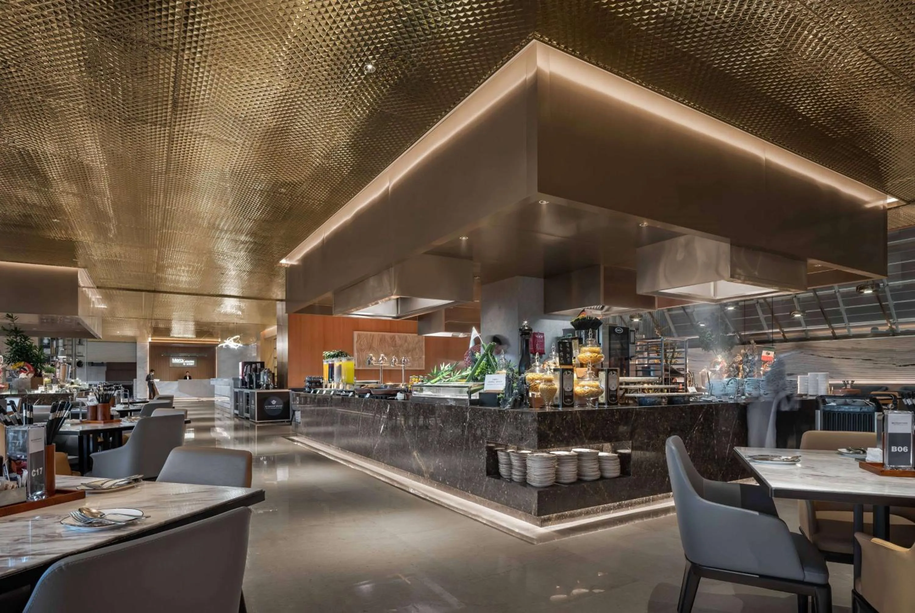 Restaurant/places to eat in Wyndham Grand Zhaoqing Downtown