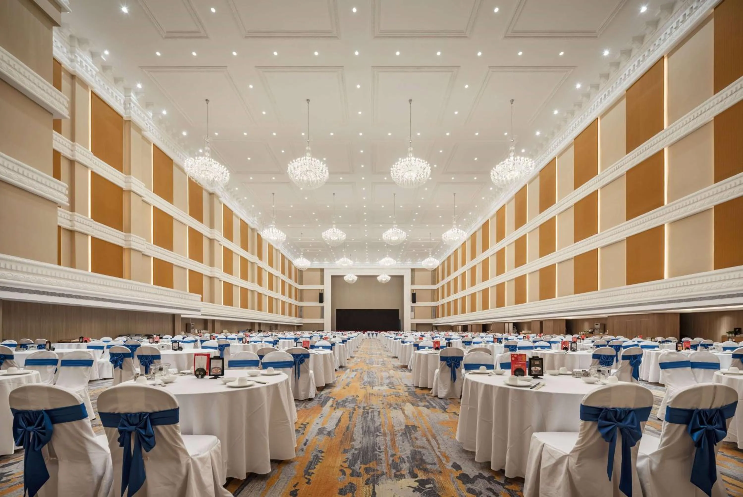 Meeting/conference room in Wyndham Grand Zhaoqing Downtown