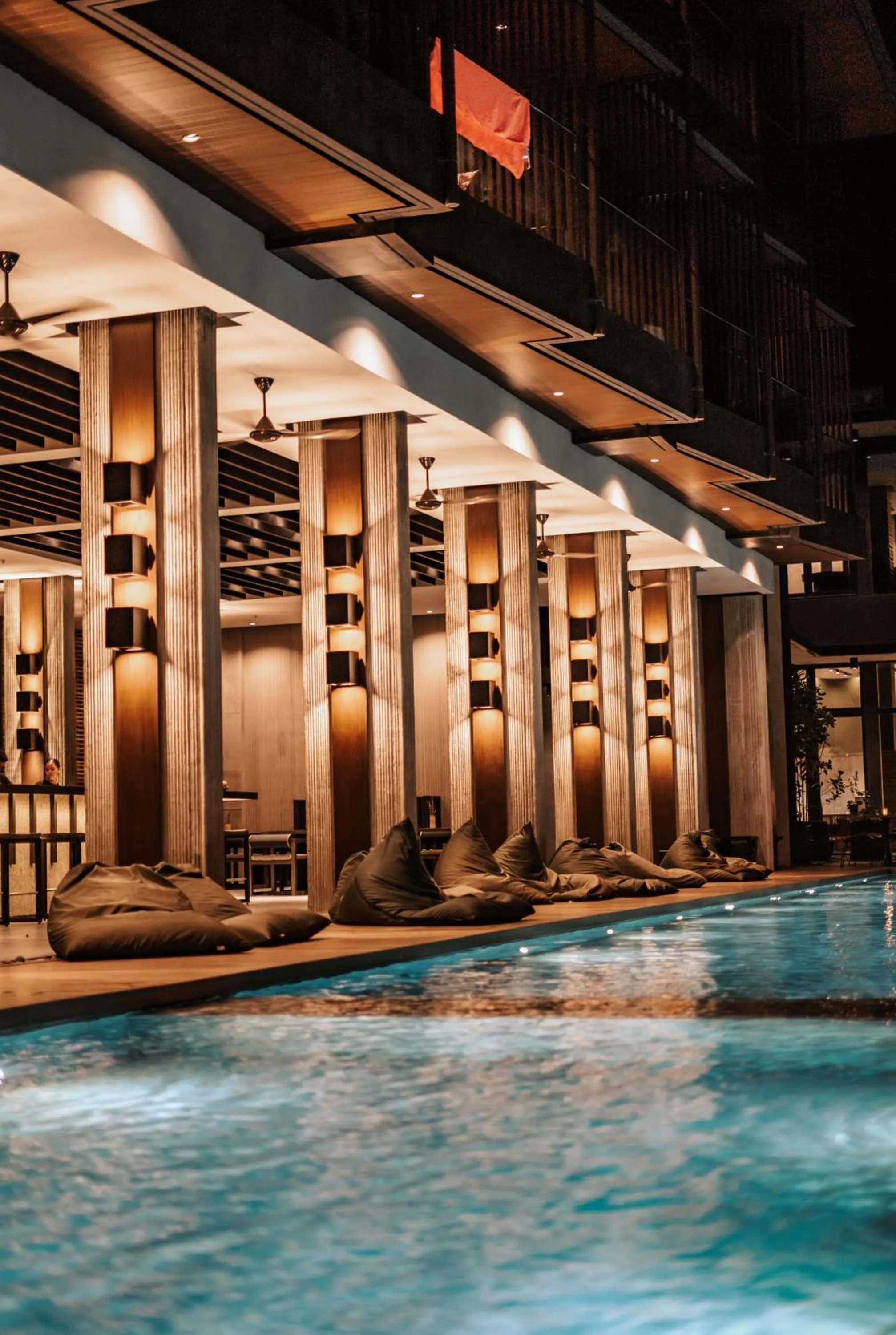 The Funny Lion - El Nido