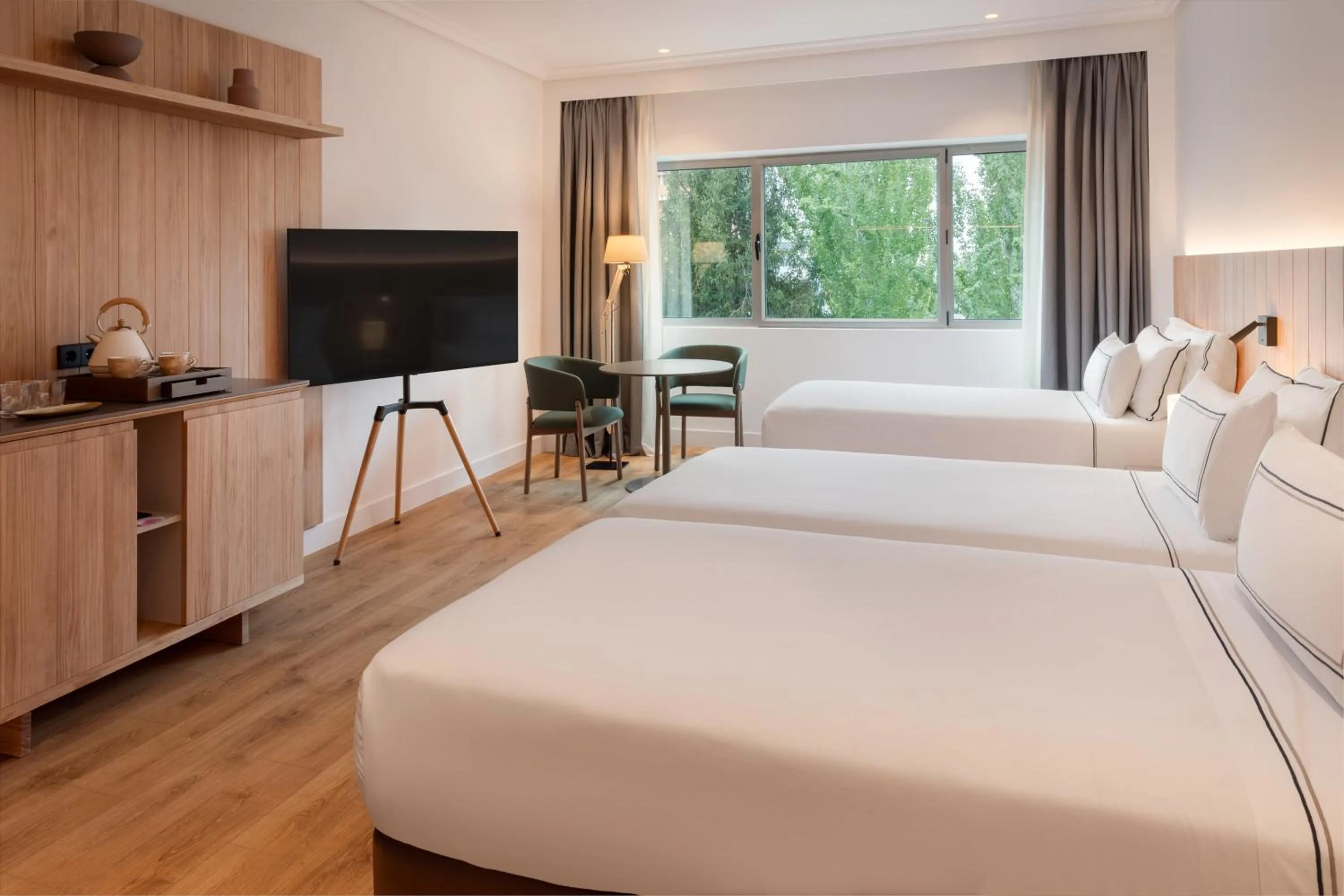 Bed in Melia Barajas