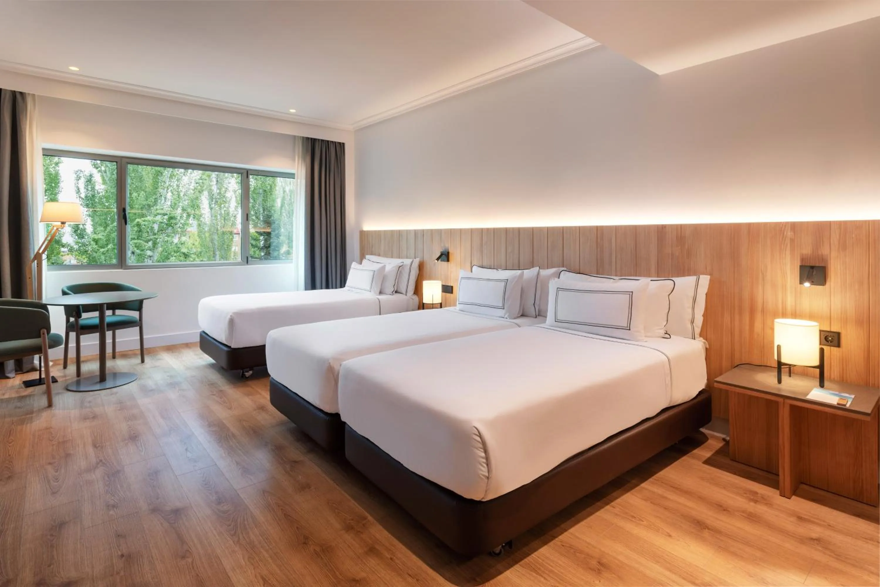 Bed in Melia Barajas