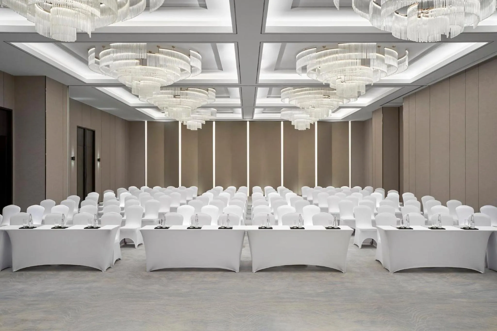 Banquet/Function facilities in Crowne Plaza Danang City Centre by IHG