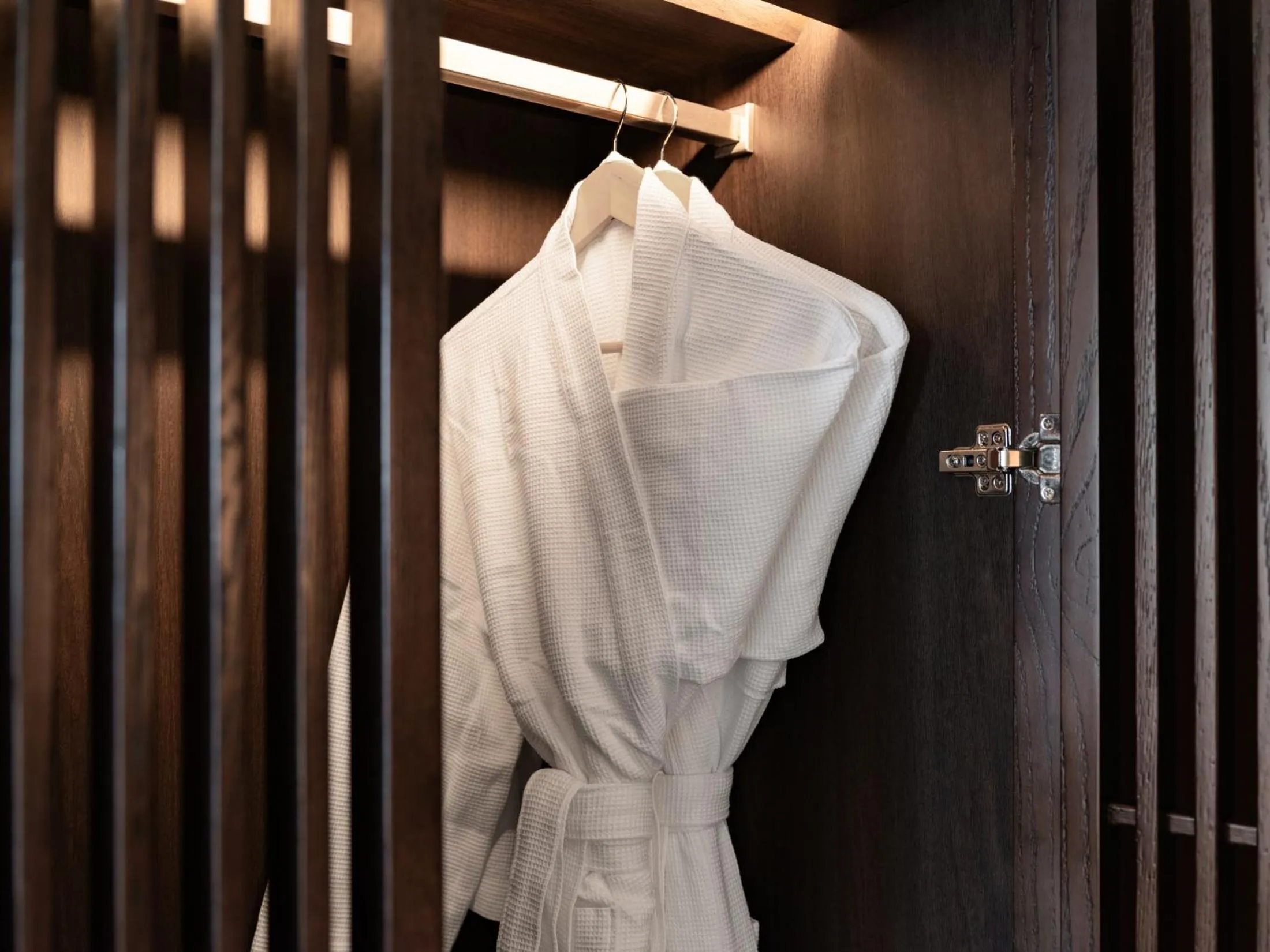 wardrobe in Crowne Plaza Danang City Centre by IHG