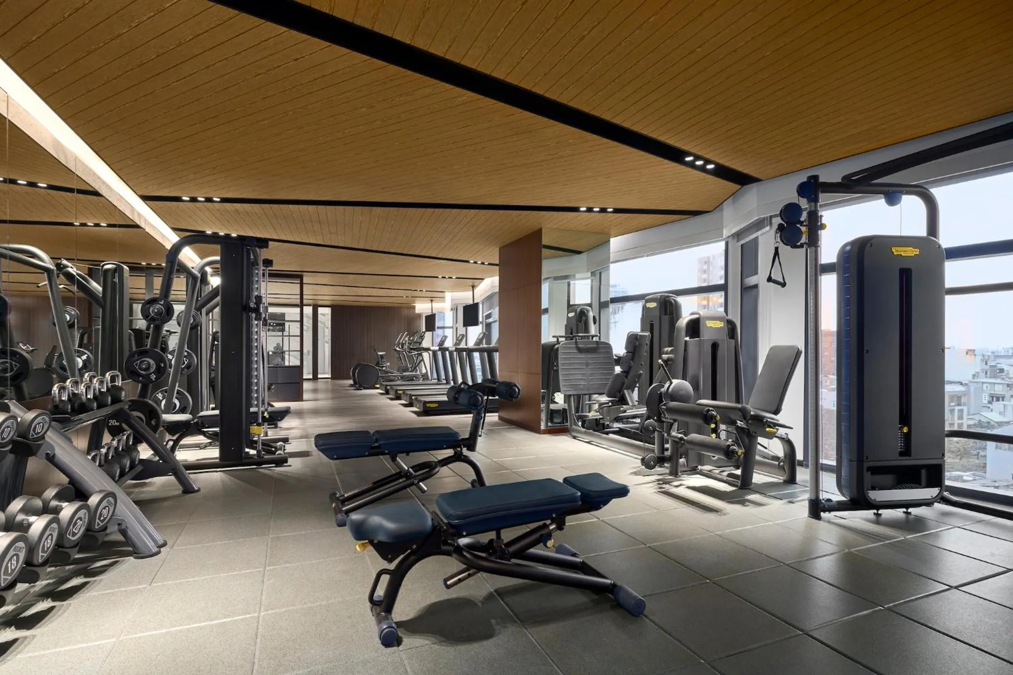 Fitness centre/facilities in Crowne Plaza Danang City Centre by IHG