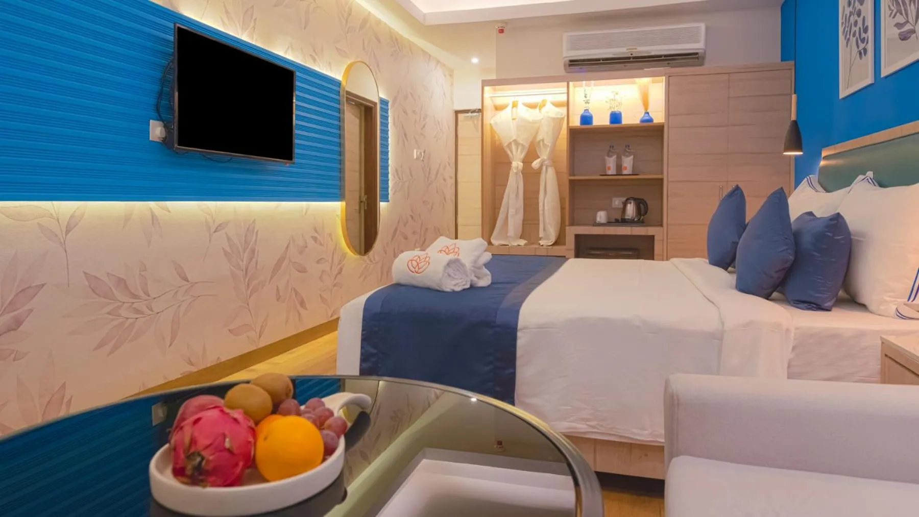 TV and multimedia, Bed in Le Seasons Resort
