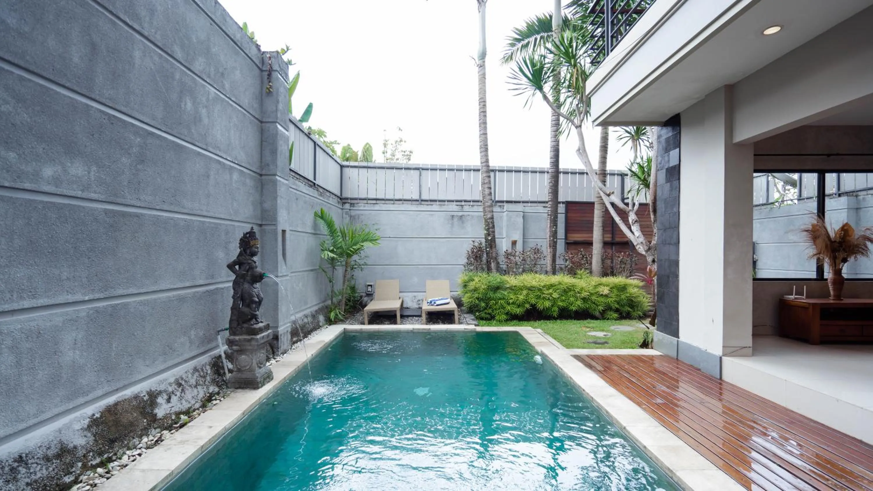 Swimming pool in The Lavana Bali Radiance Villa Canggu