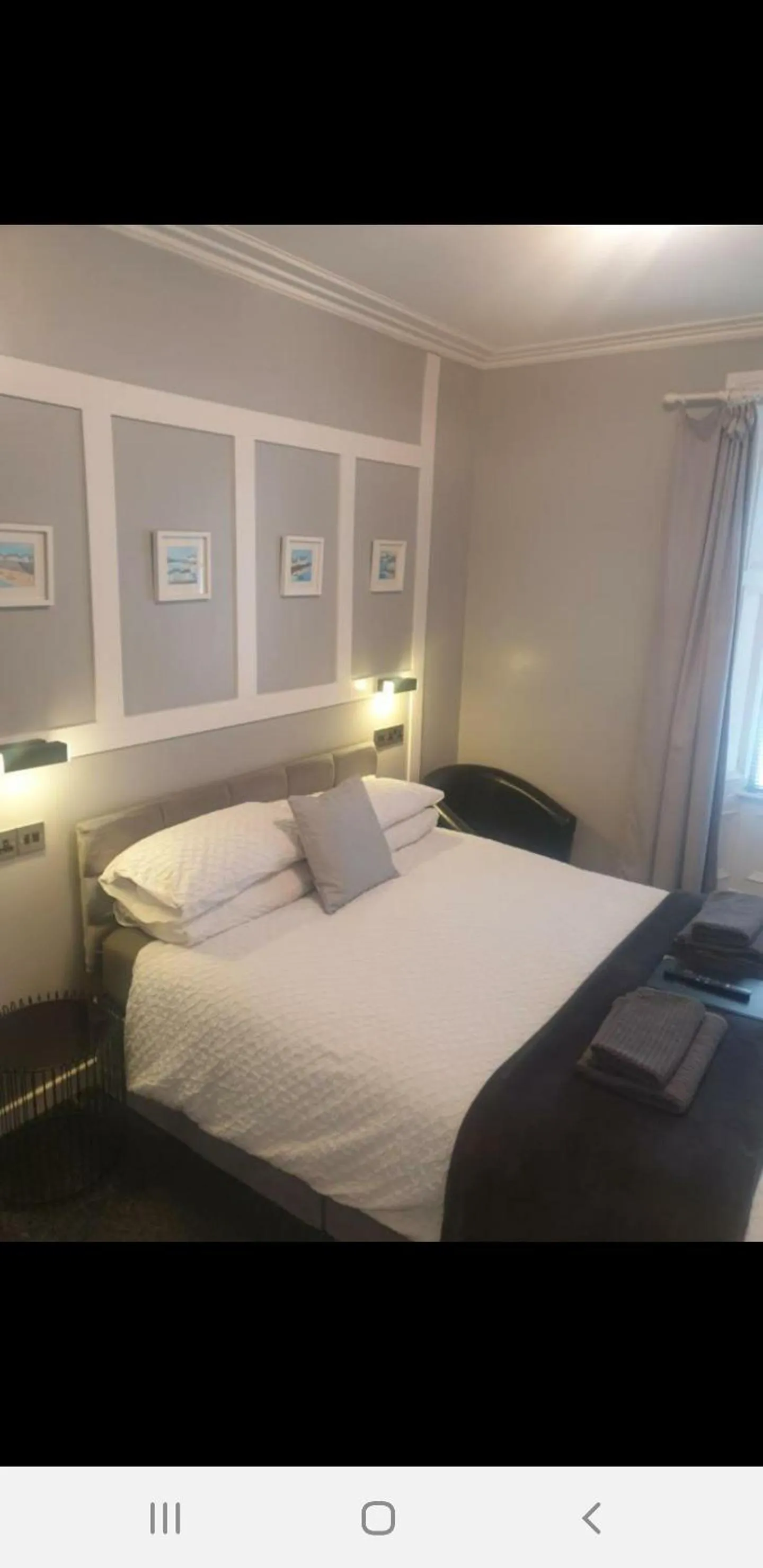 Bed in The Coastal Inn OUTBUILDING