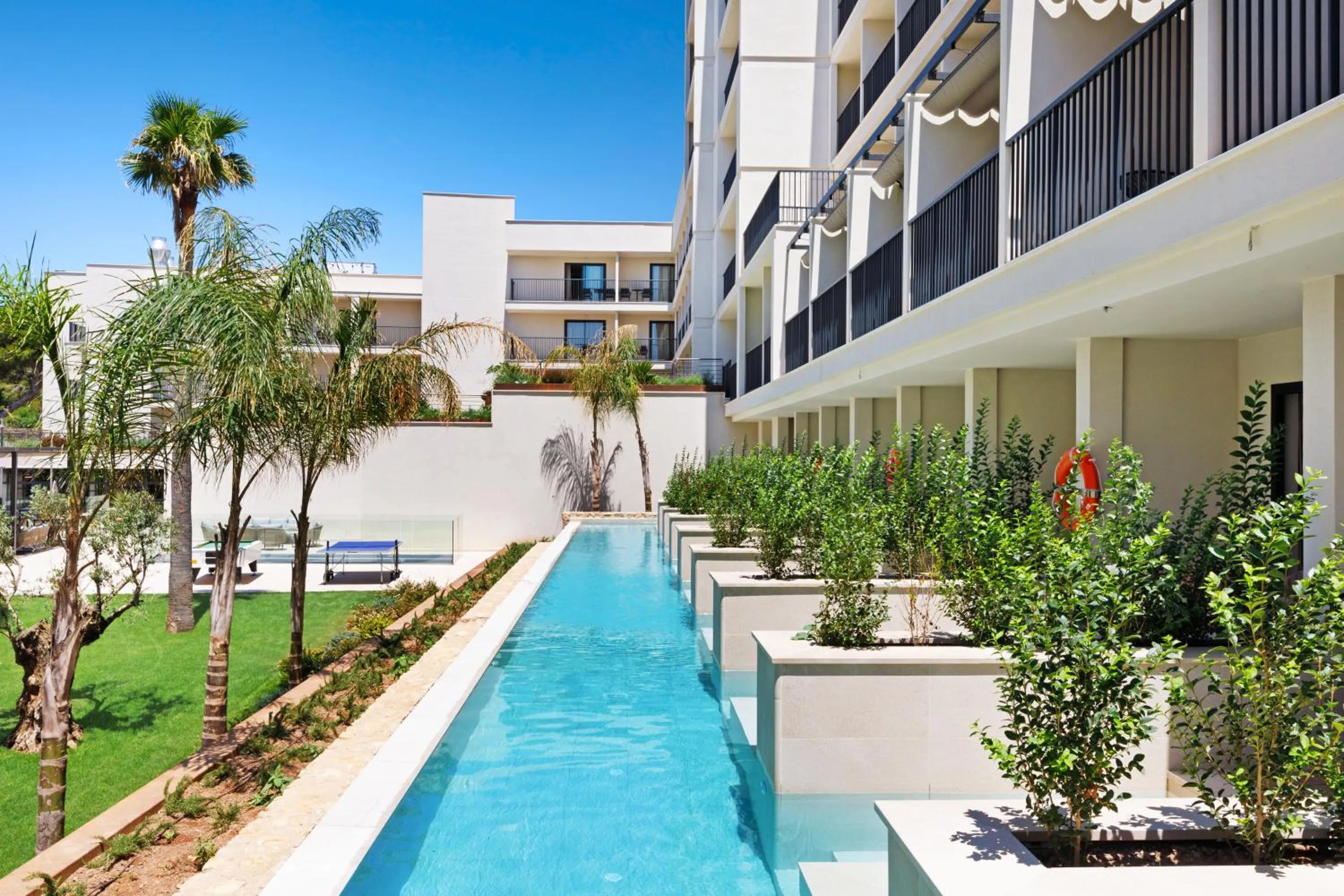 Swimming pool in Hotel Paradiso Garden