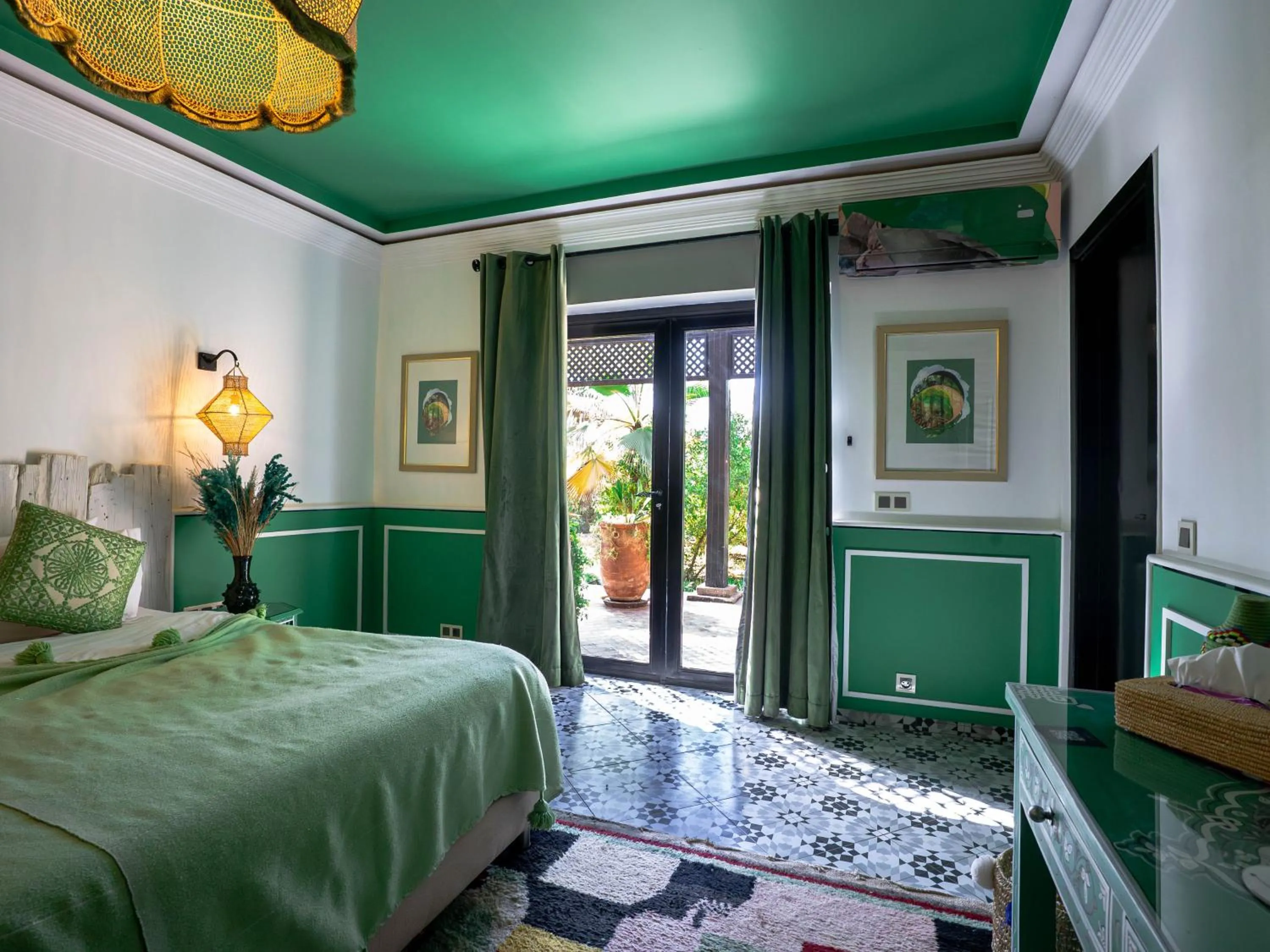 Bedroom, Bed in Maison Daouia