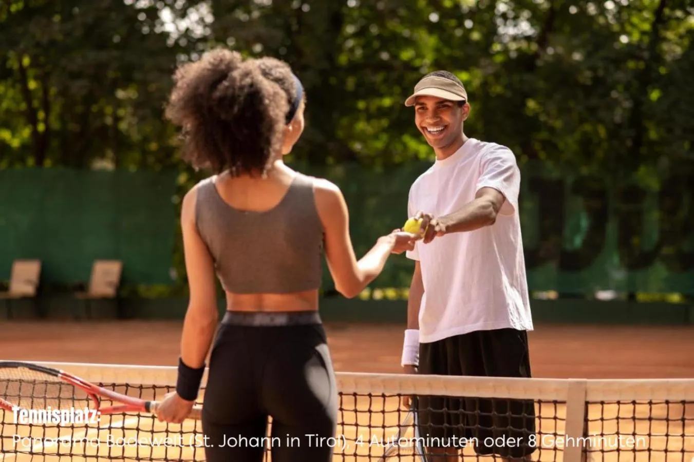 Tennis court in Hotel Crystal - KitzHorn Suites