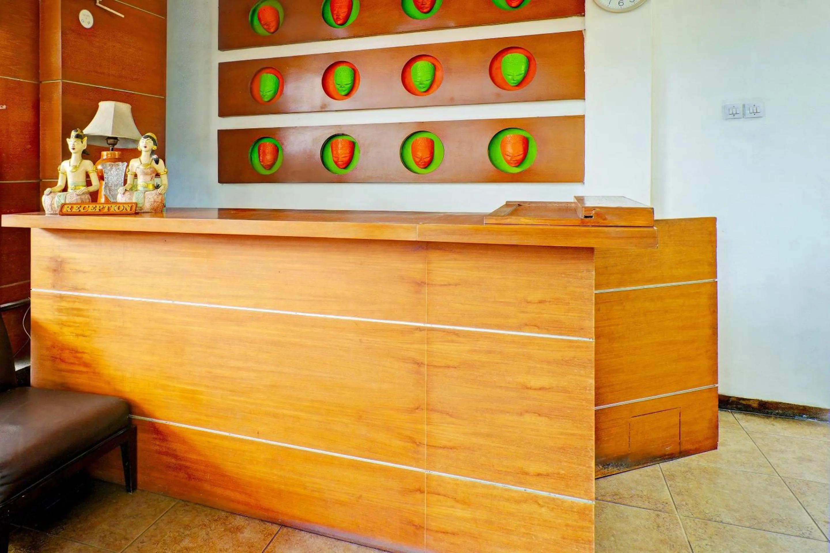 Lobby or reception in Super OYO Capital O 91810 Hotel Balebat 2