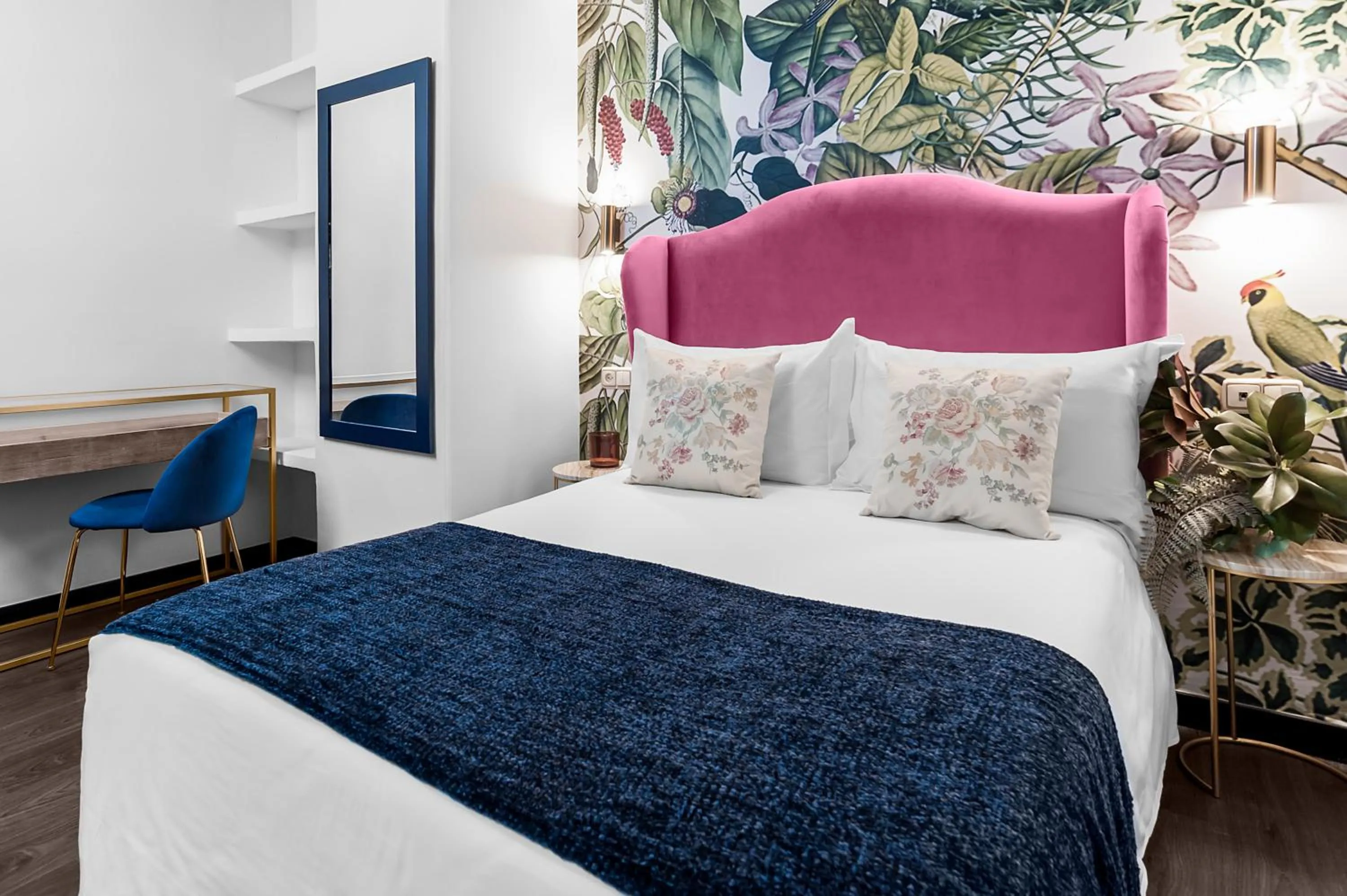 Bed in Hotel Los Girasoles by Maxi Hoteles