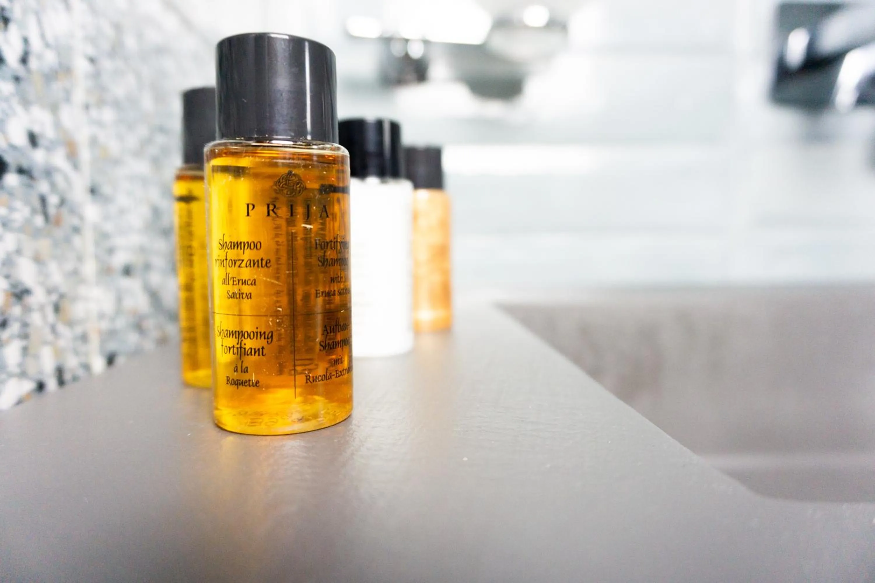 Bathroom in Occhi di Napoli Experiential Relais