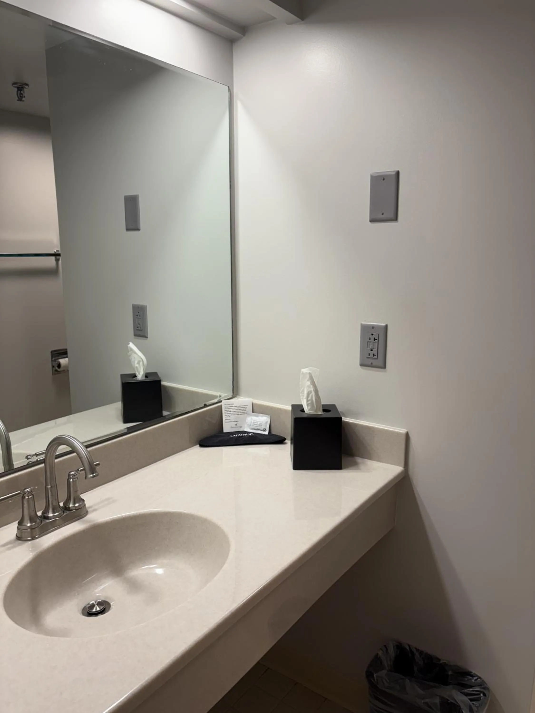 Bathroom in The Northeastland Hotel