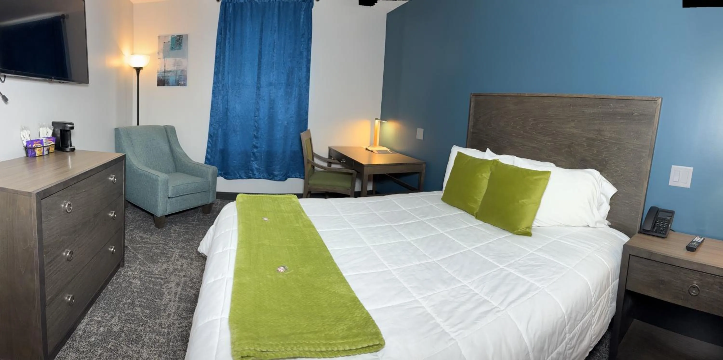 Bed in The Northeastland Hotel