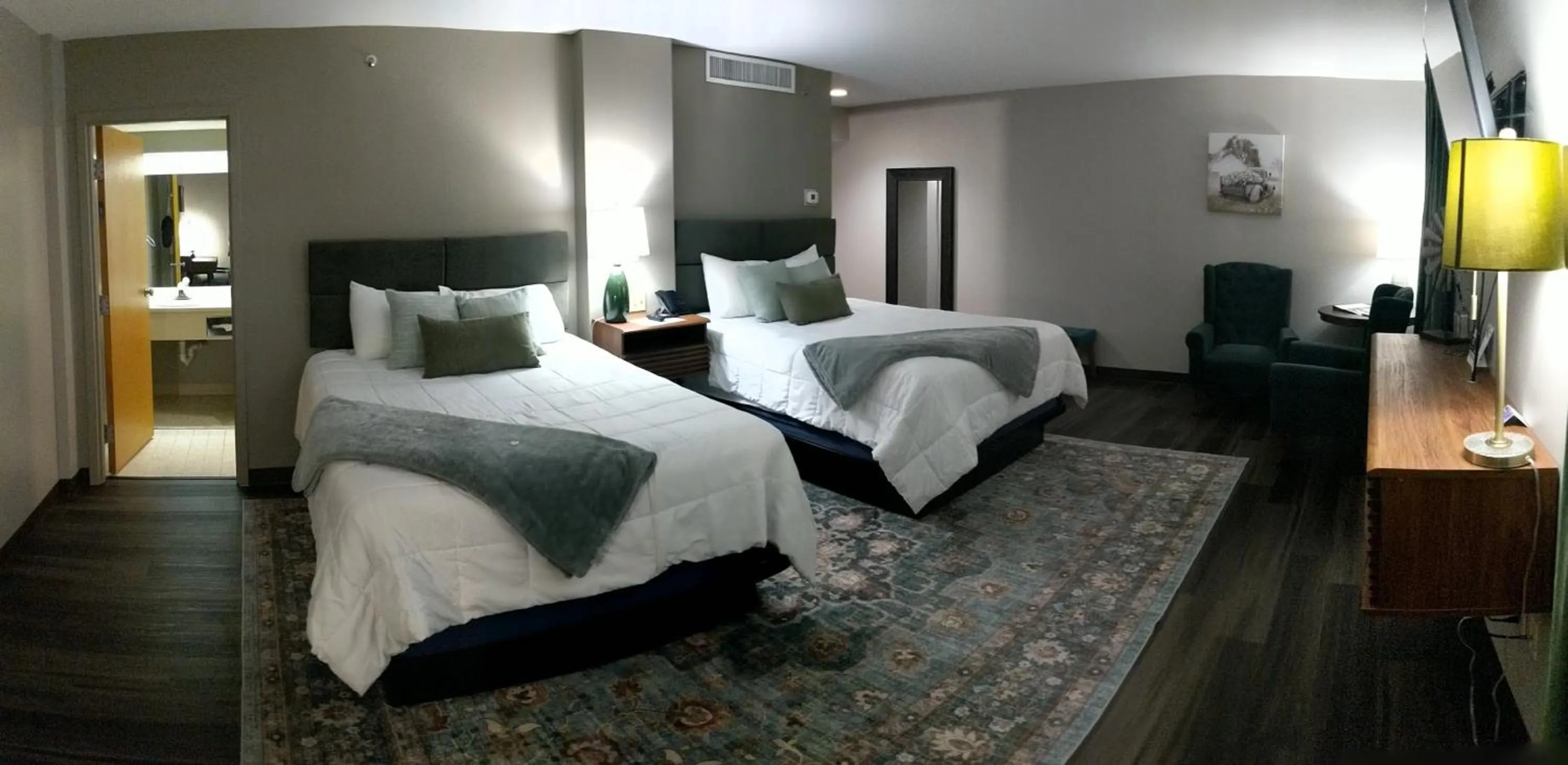 Bed in The Northeastland Hotel